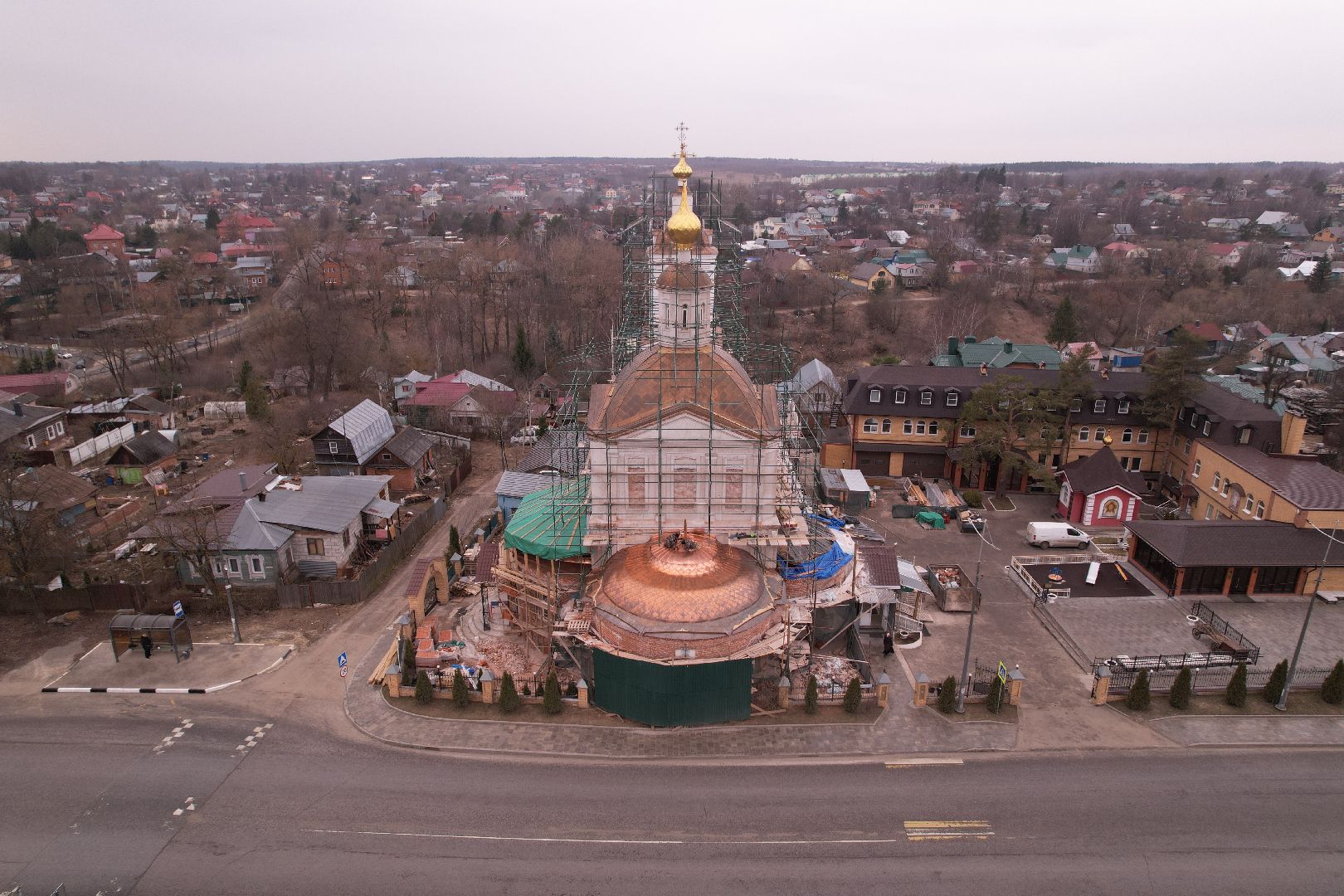 видео с коптера, храм Петра и Павла , реконструкция храма в сергиевом посаде,