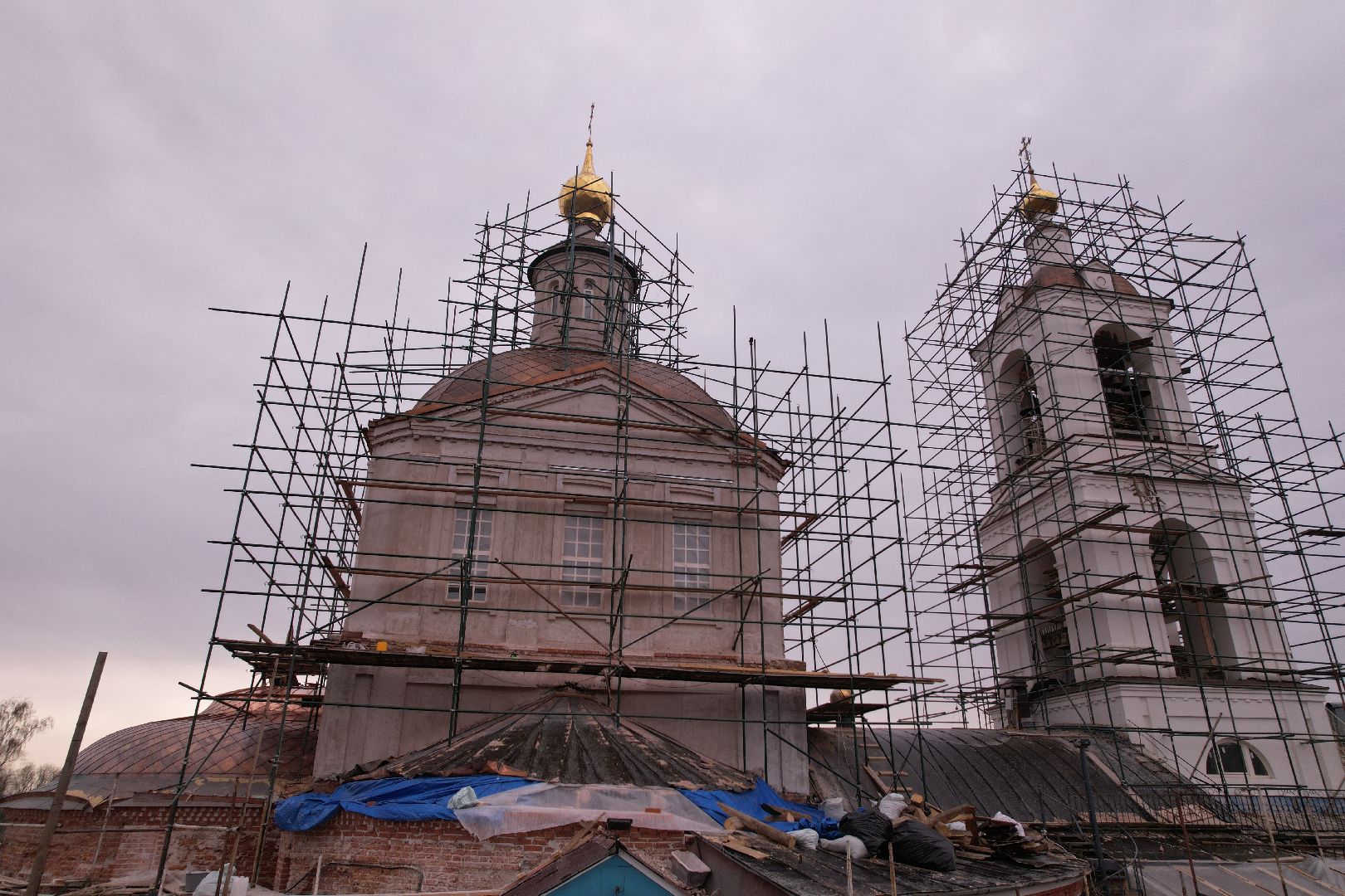 видео с коптера, храм Петра и Павла , реконструкция храма в сергиевом посаде,