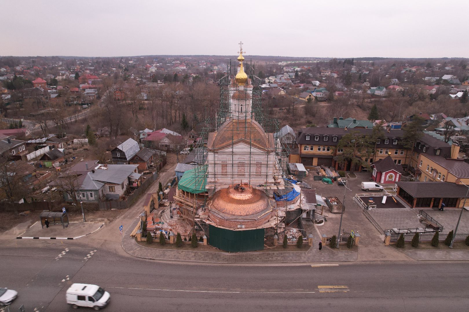 видео с коптера, храм Петра и Павла , реконструкция храма в сергиевом посаде,