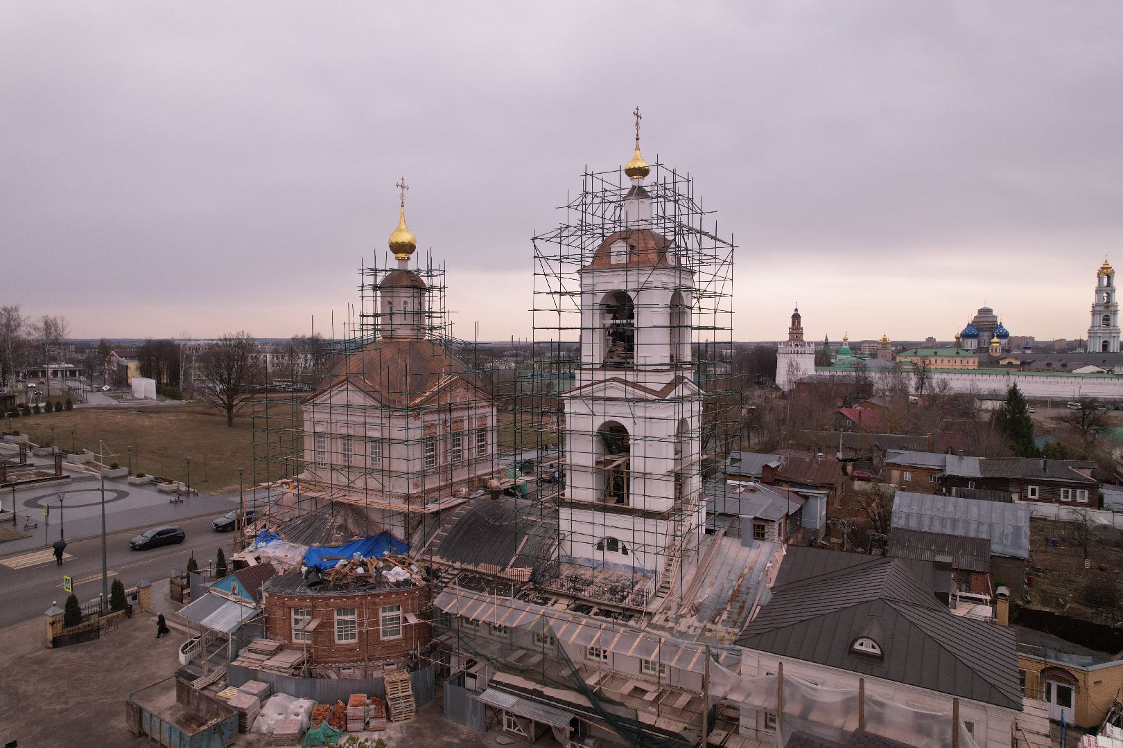 видео с коптера, храм Петра и Павла , реконструкция храма в сергиевом посаде,