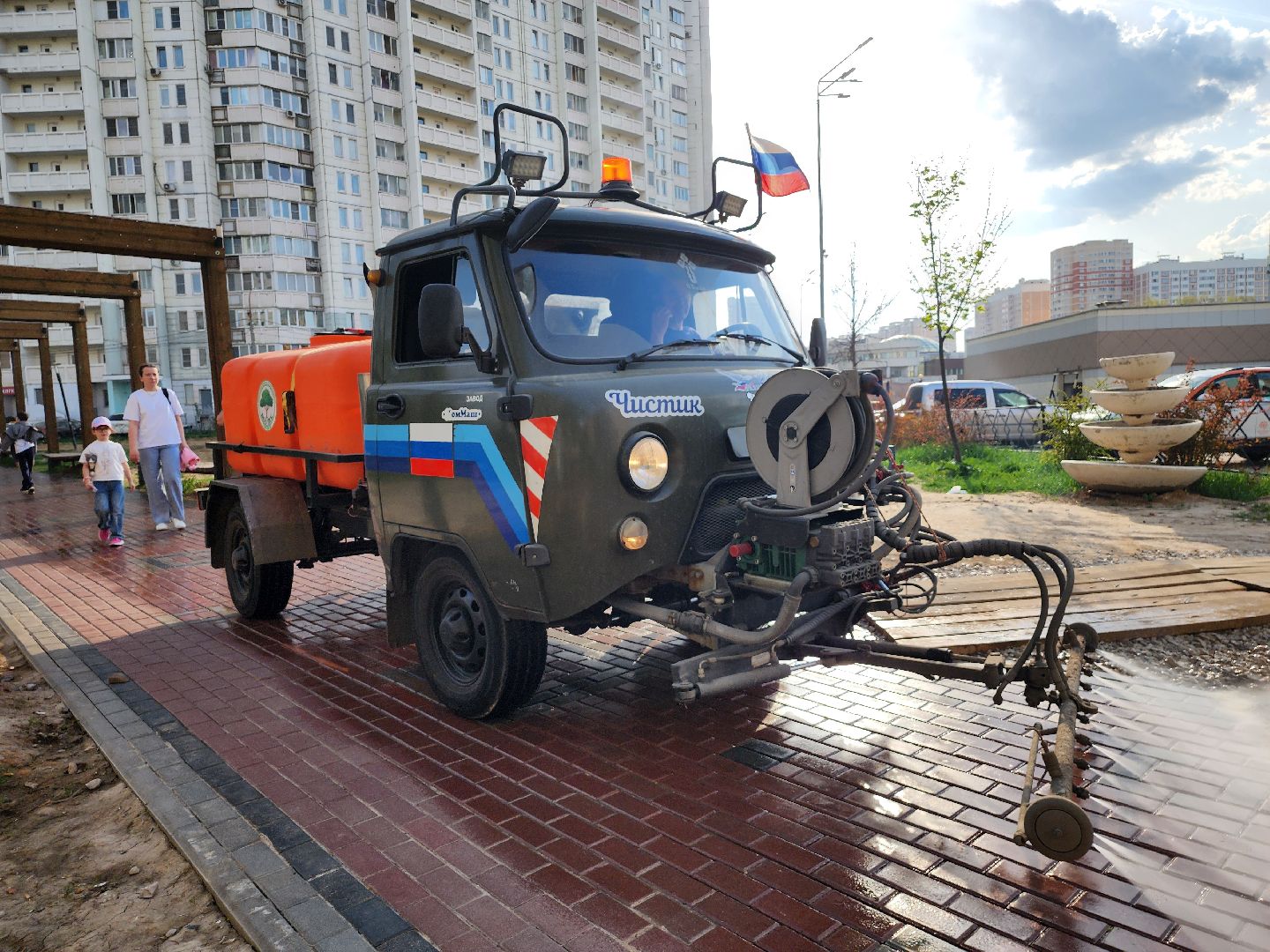 Подольск, Чистик, уборка территории,