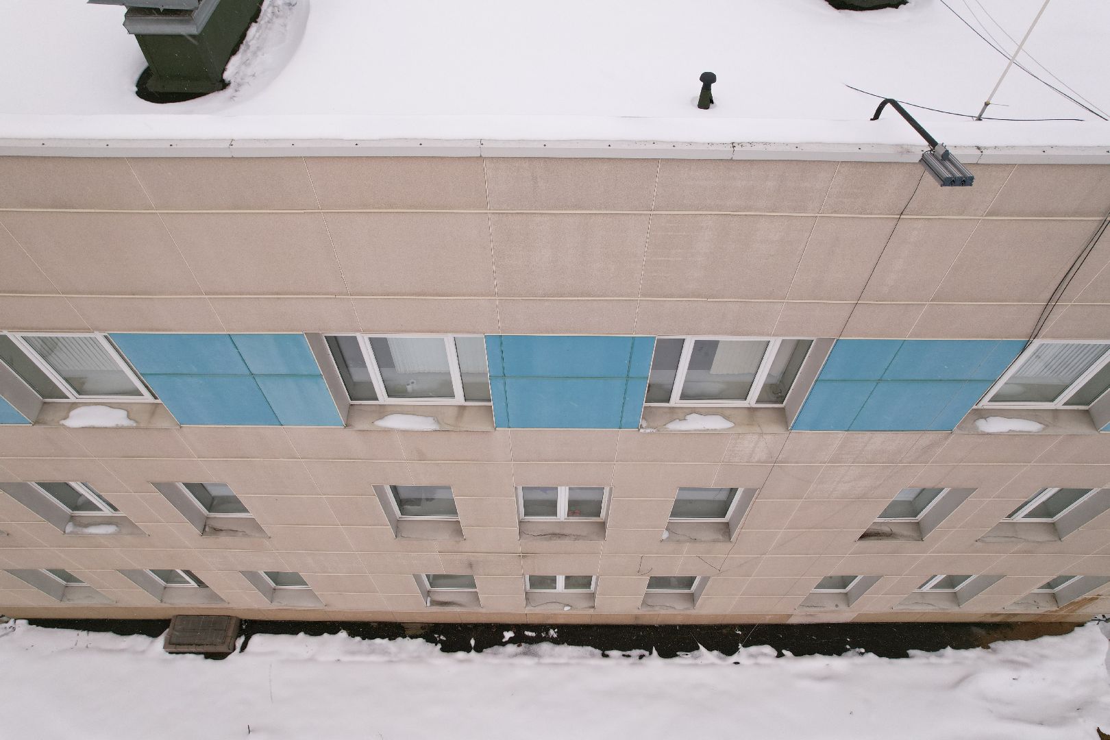 видео с коптера,  пристройка к школе 12 , школа в мытищах,