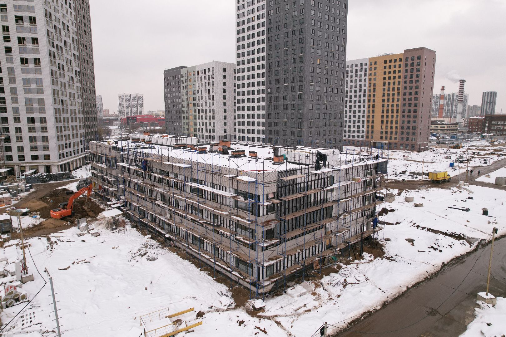 видео с коптера, детский сад в мытищах, строительство детского сада,