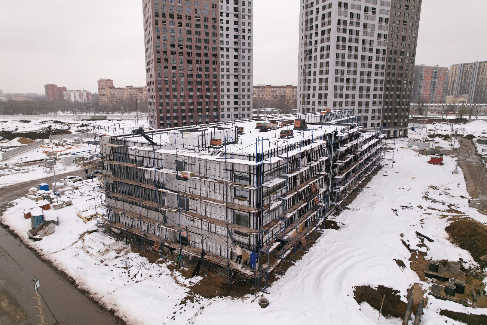 видео с коптера, детский сад в мытищах, строительство детского сада,