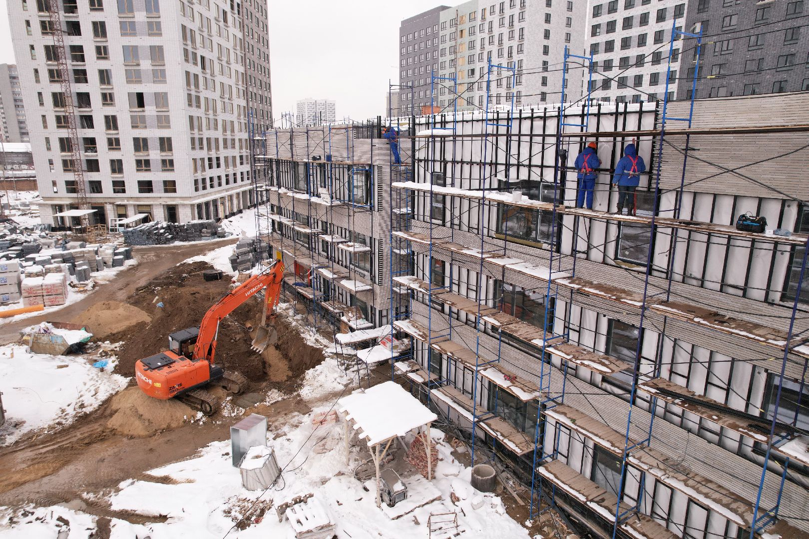видео с коптера, детский сад в мытищах, строительство детского сада,