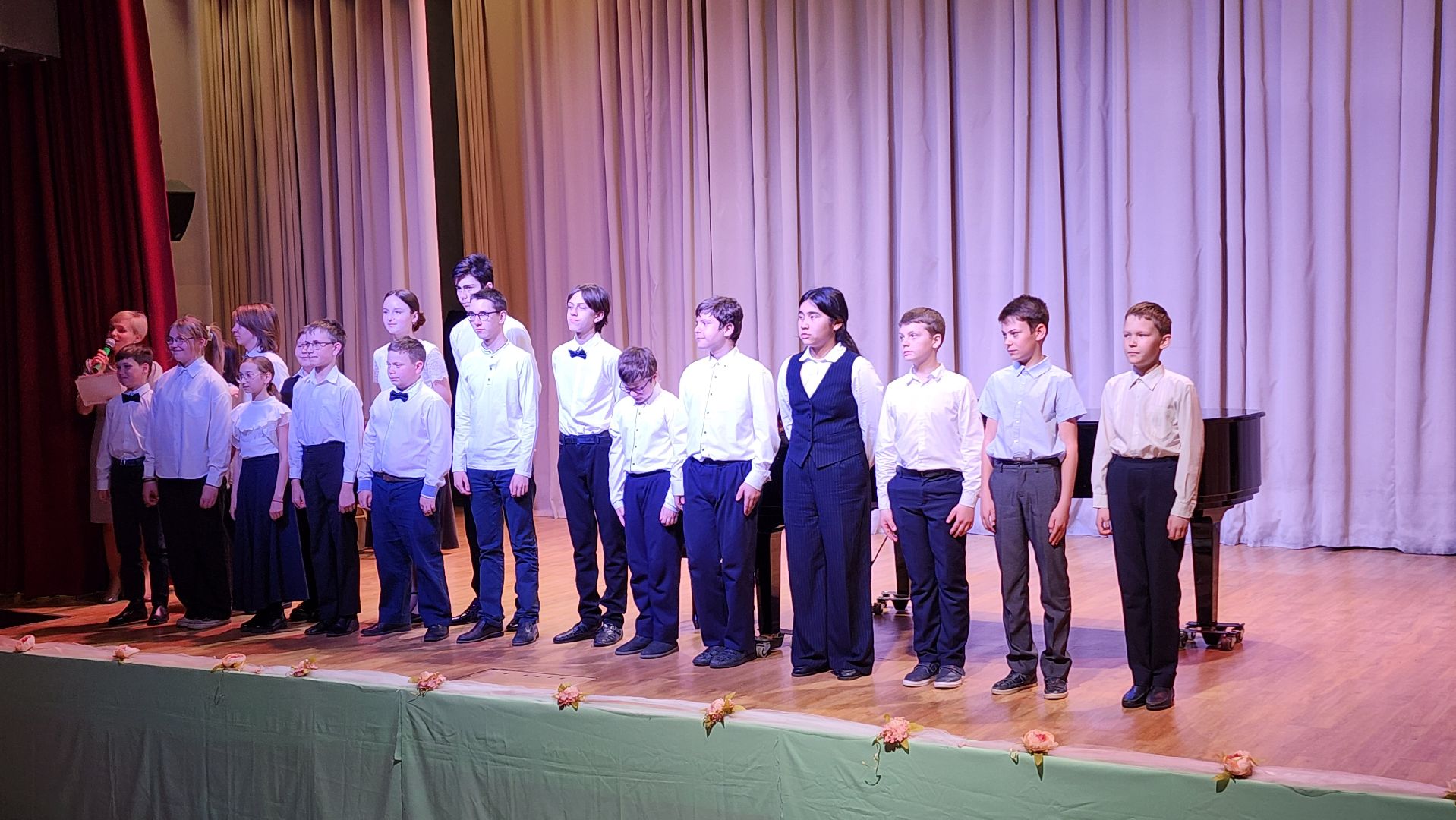 концерт в детской школе искусств, Лобня , Музыка , музыкальные инструменты,