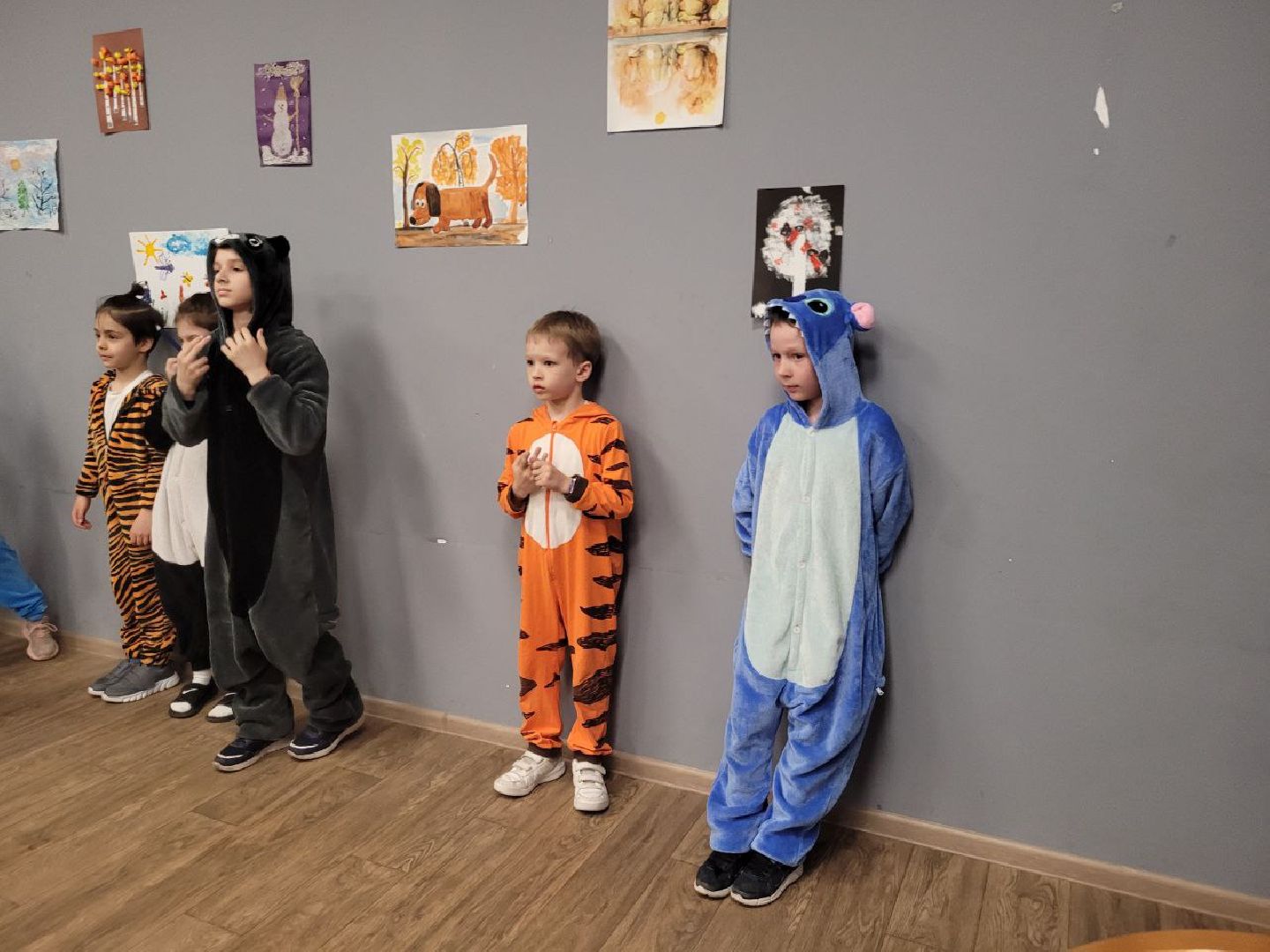 дети; видное; твид; театр; культура