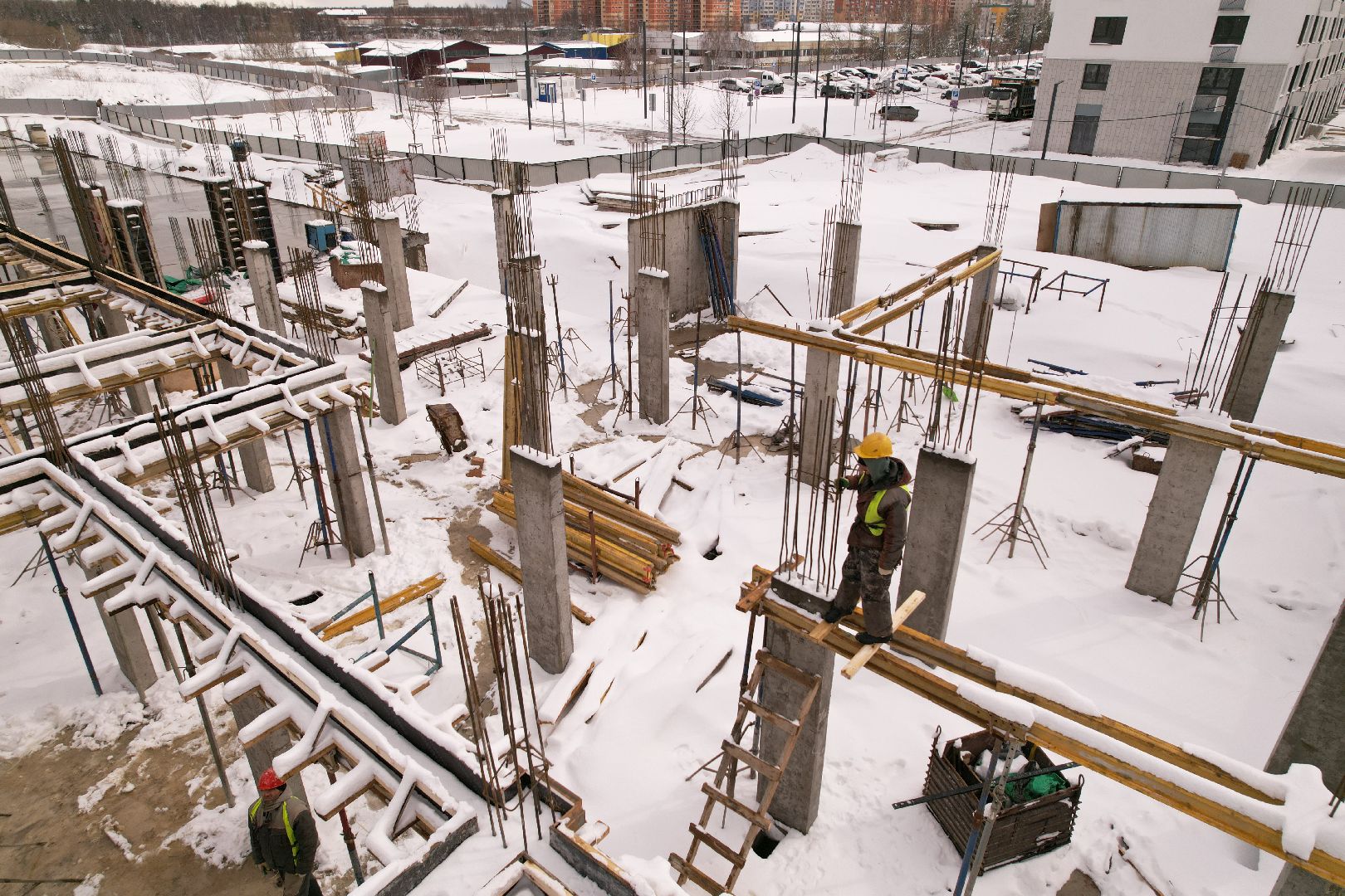 видео с коптера, детский сад в мытищах, строительство детского сада,