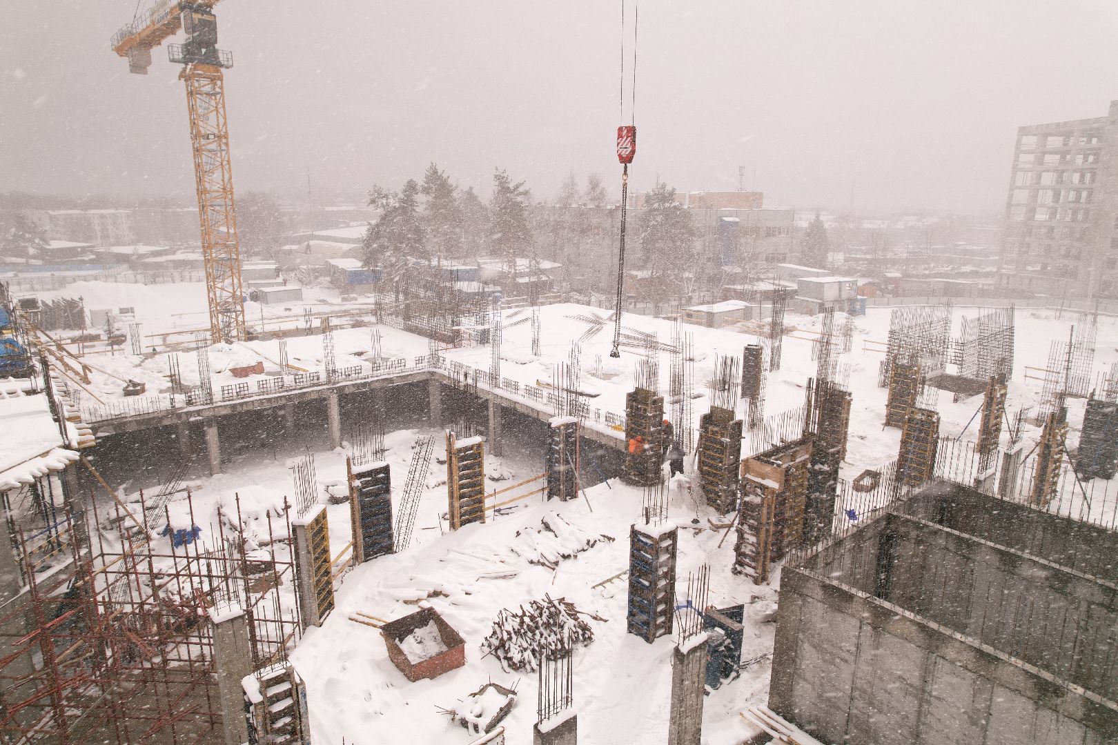 видео с коптера, школа в мытищах, строительство школы в мытищах,