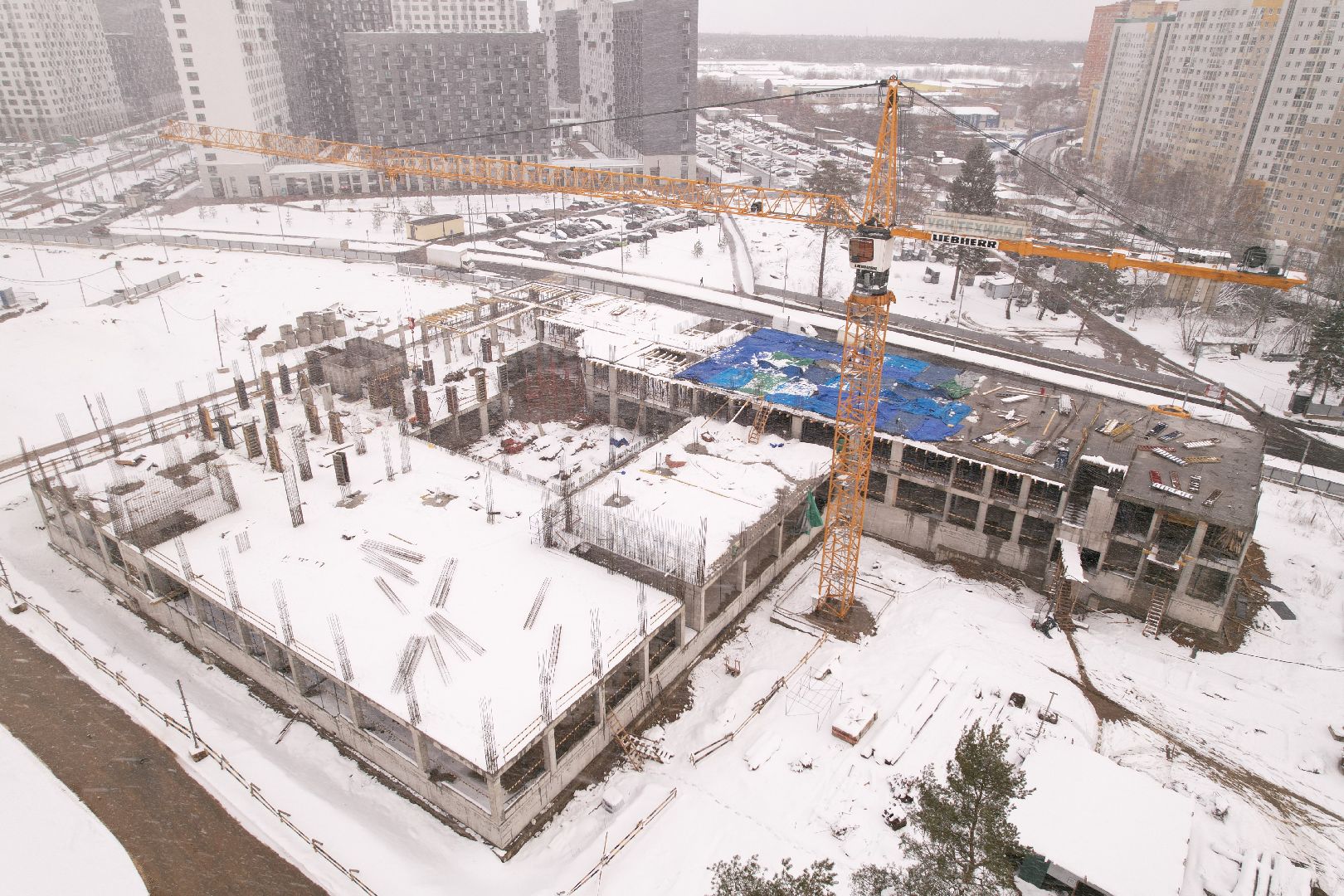видео с коптера, школа в мытищах, строительство школы в мытищах,