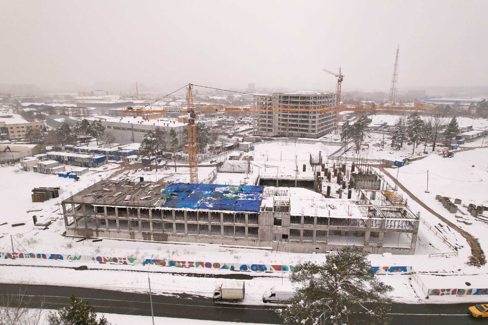 видео с коптера, школа в мытищах, строительство школы в мытищах,
