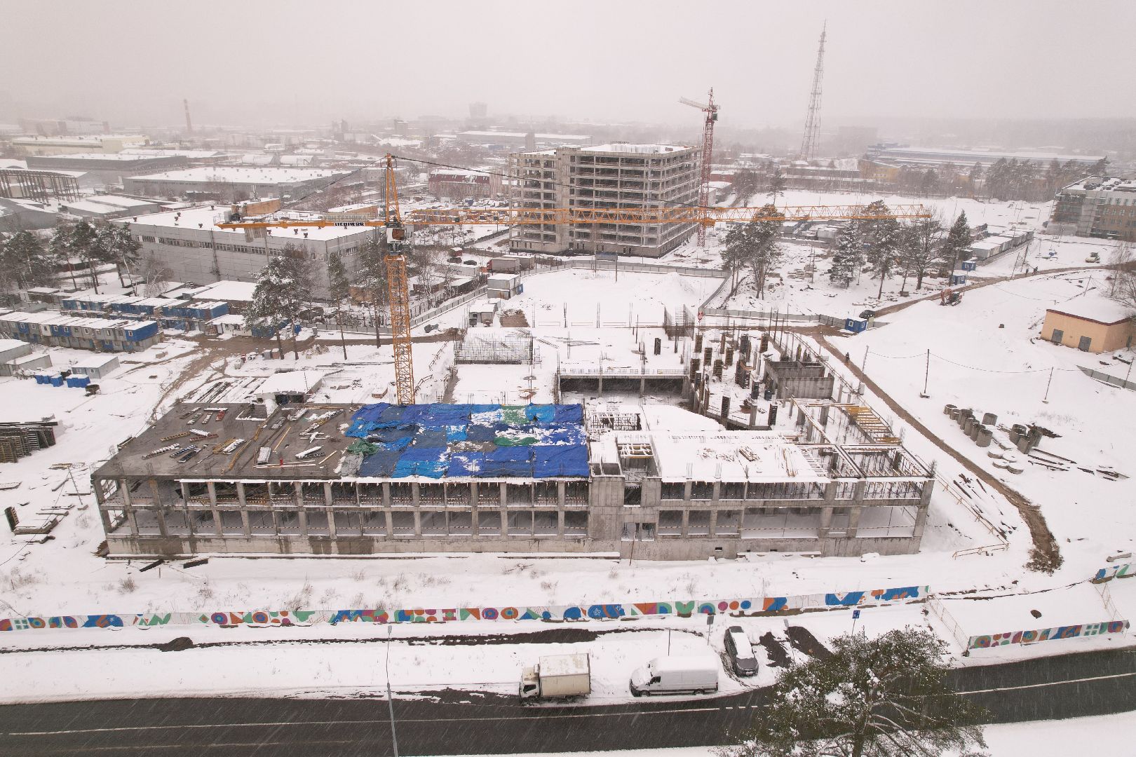 видео с коптера, школа в мытищах, строительство школы в мытищах,