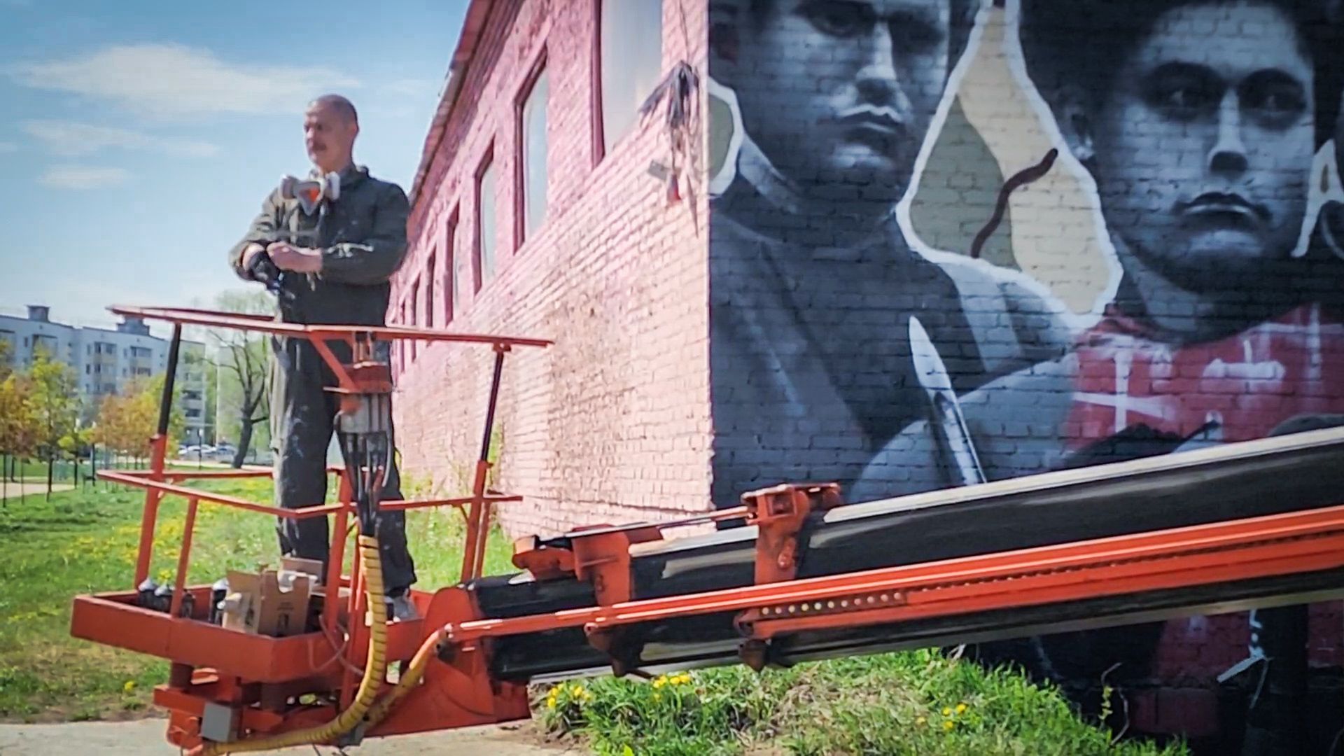 бронницы, мурал на бельском, граффити ,