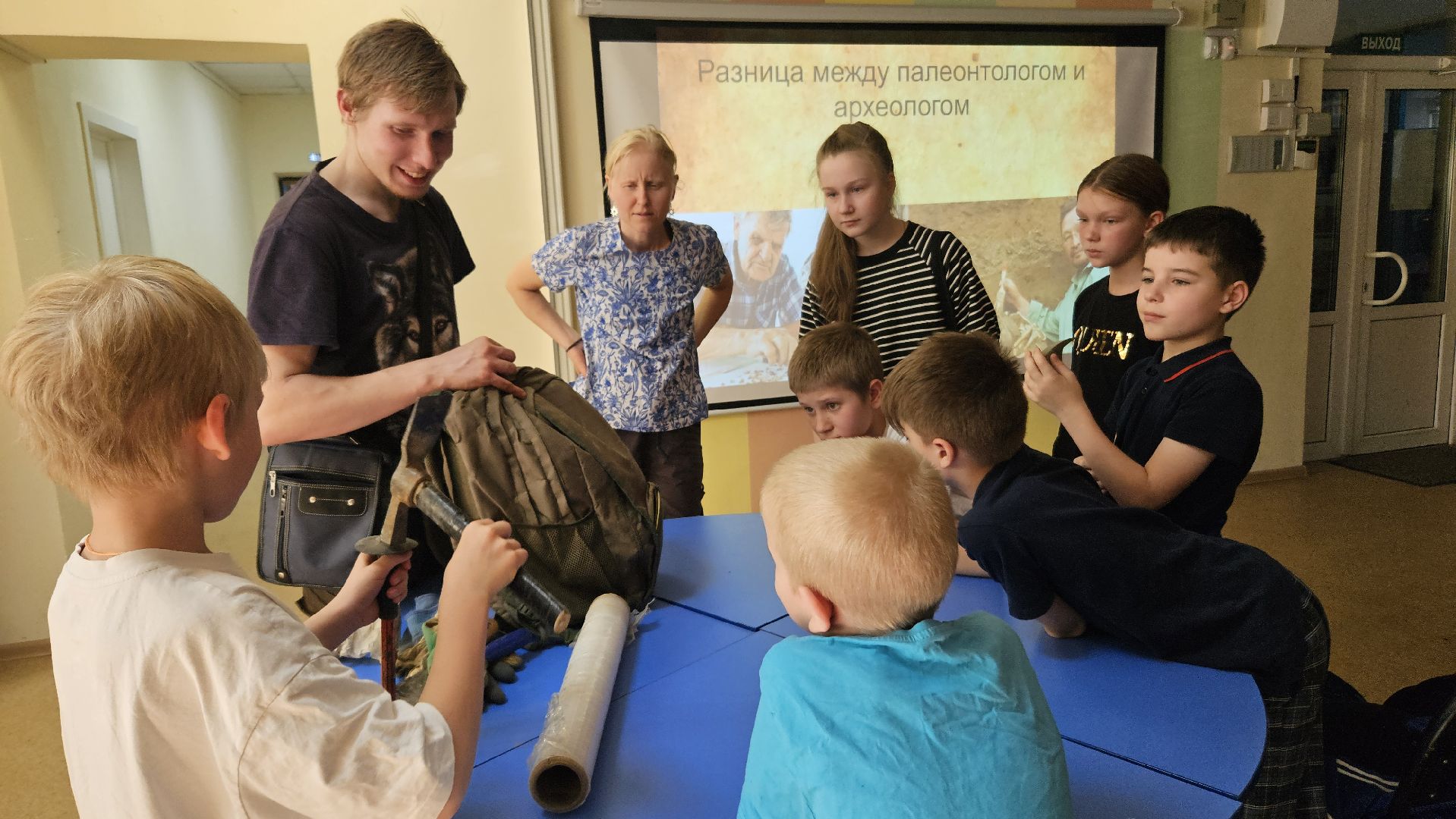 палеонтология, история, библиотека,