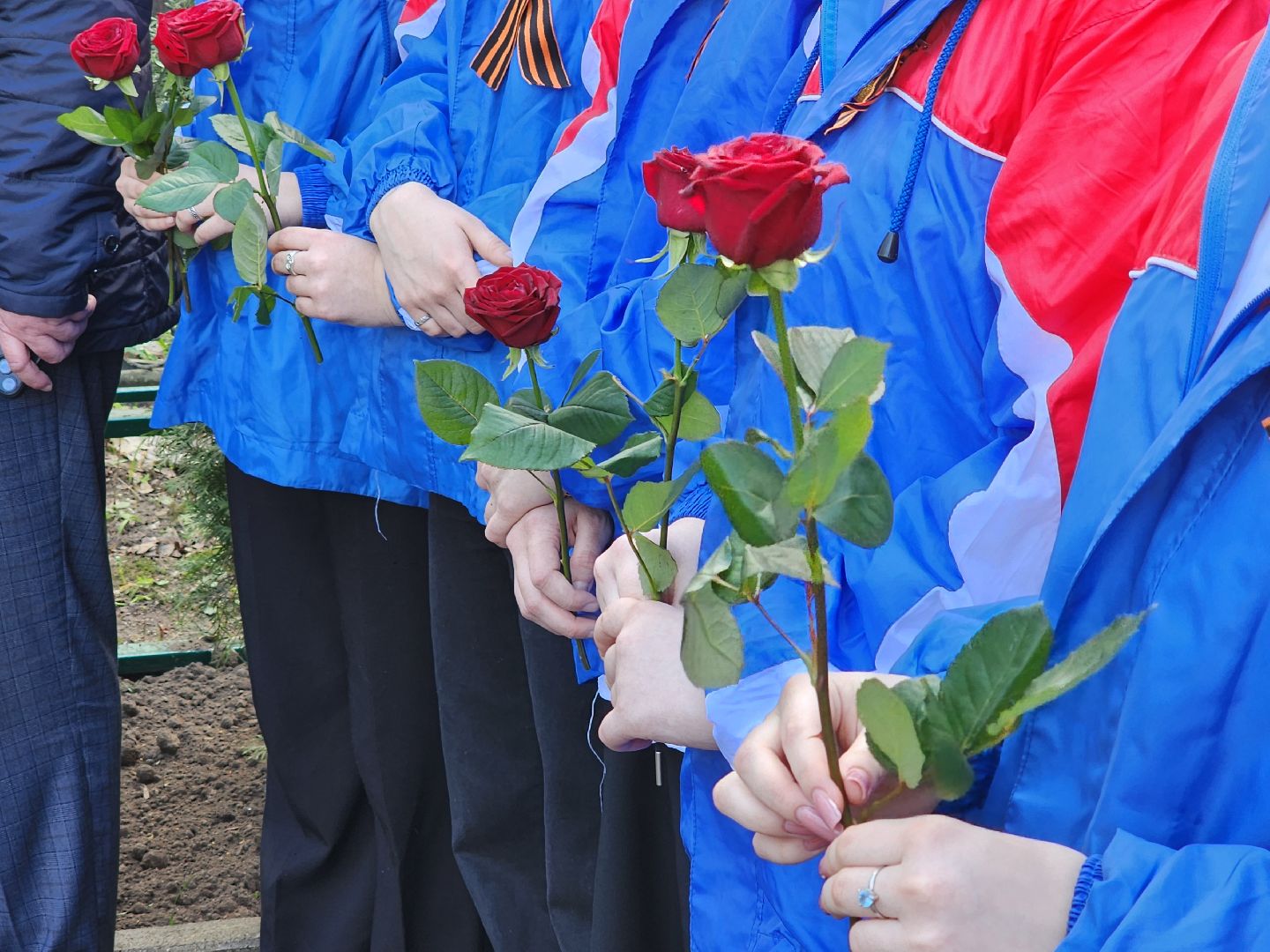 королёв, благоустройство, совет ветеранов королева, обновление монумента на братской могиле,