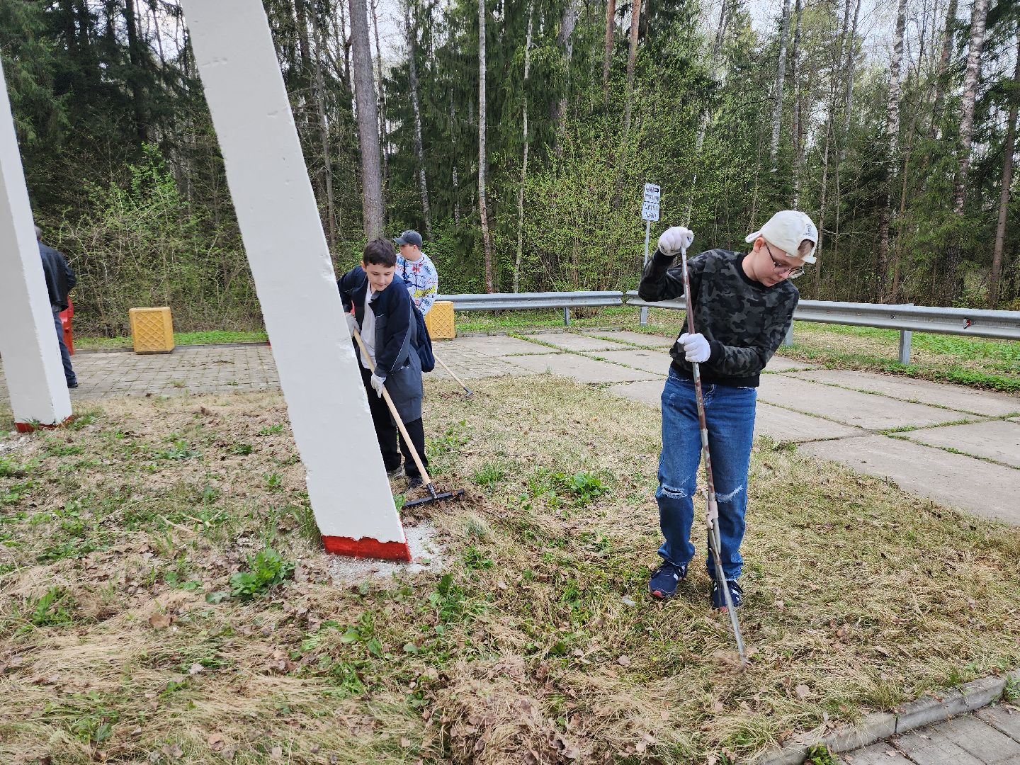 серпухов, подмосковье, партизаны, смерть фашизму,