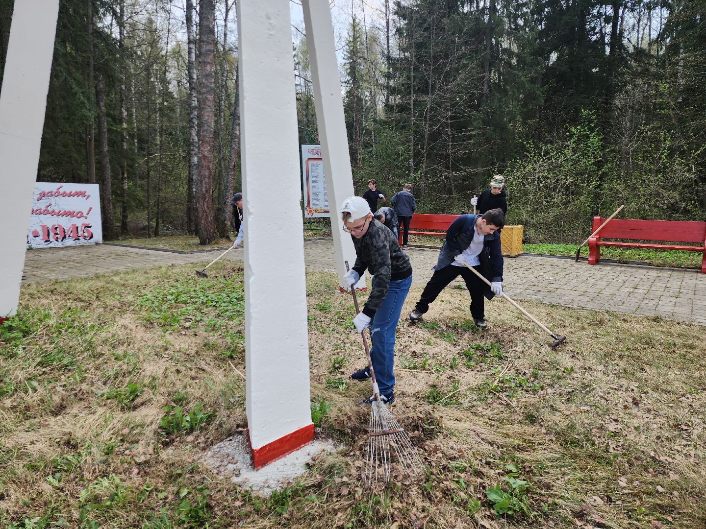 серпухов, подмосковье, партизаны, смерть фашизму,
