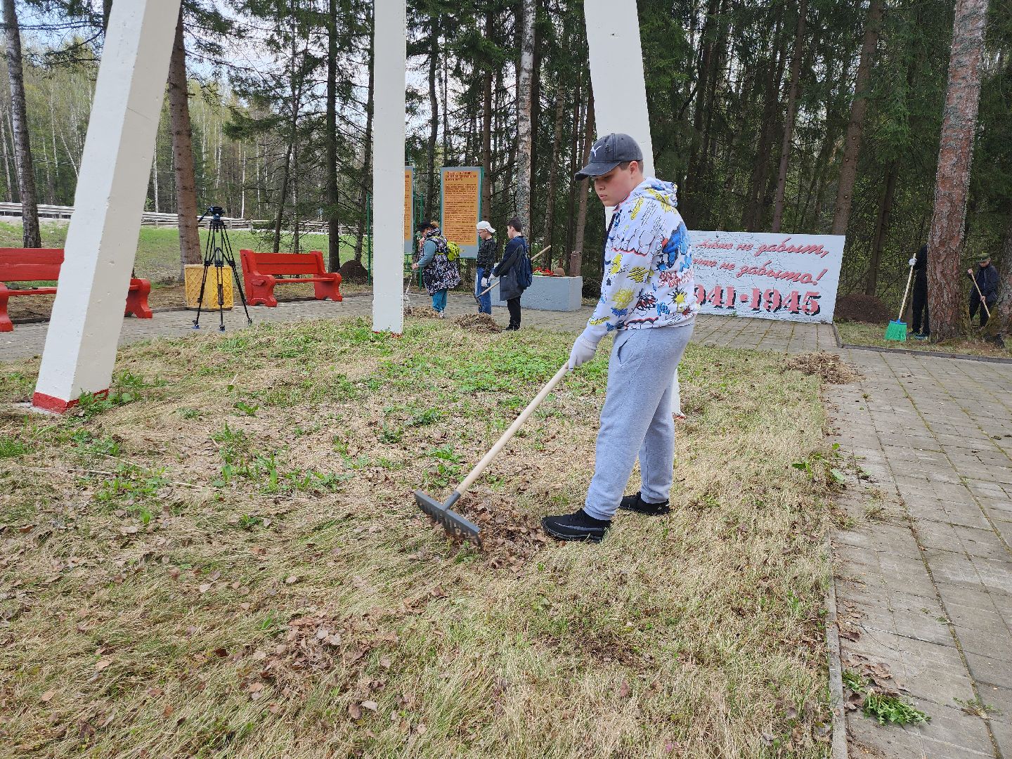 серпухов, подмосковье, партизаны, смерть фашизму,