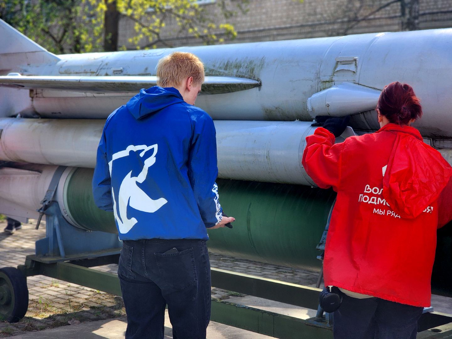 дубна, субботник, музей крылатых ракет, волонтеры подмосковья, молодая гвардия, совет депутатов, дмитровский техникум,