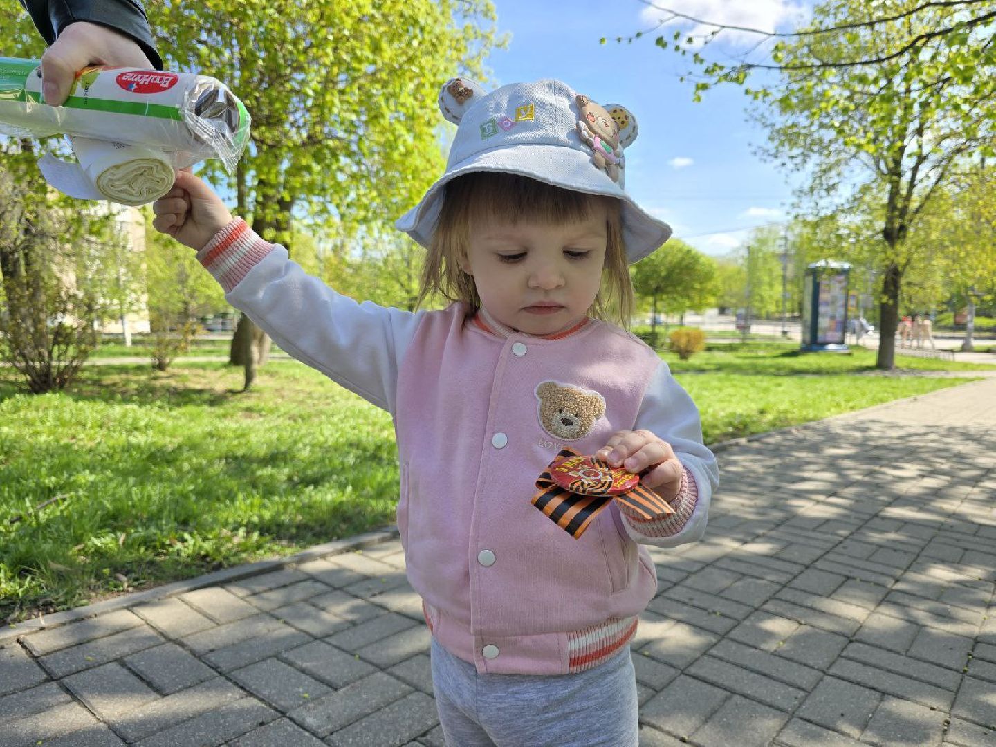 можайск, можайский муниципальный округ, подмосковье, день победы, патриотическая акция, георгиевская ленточка, волонтеры, 9 мая, великая победа,