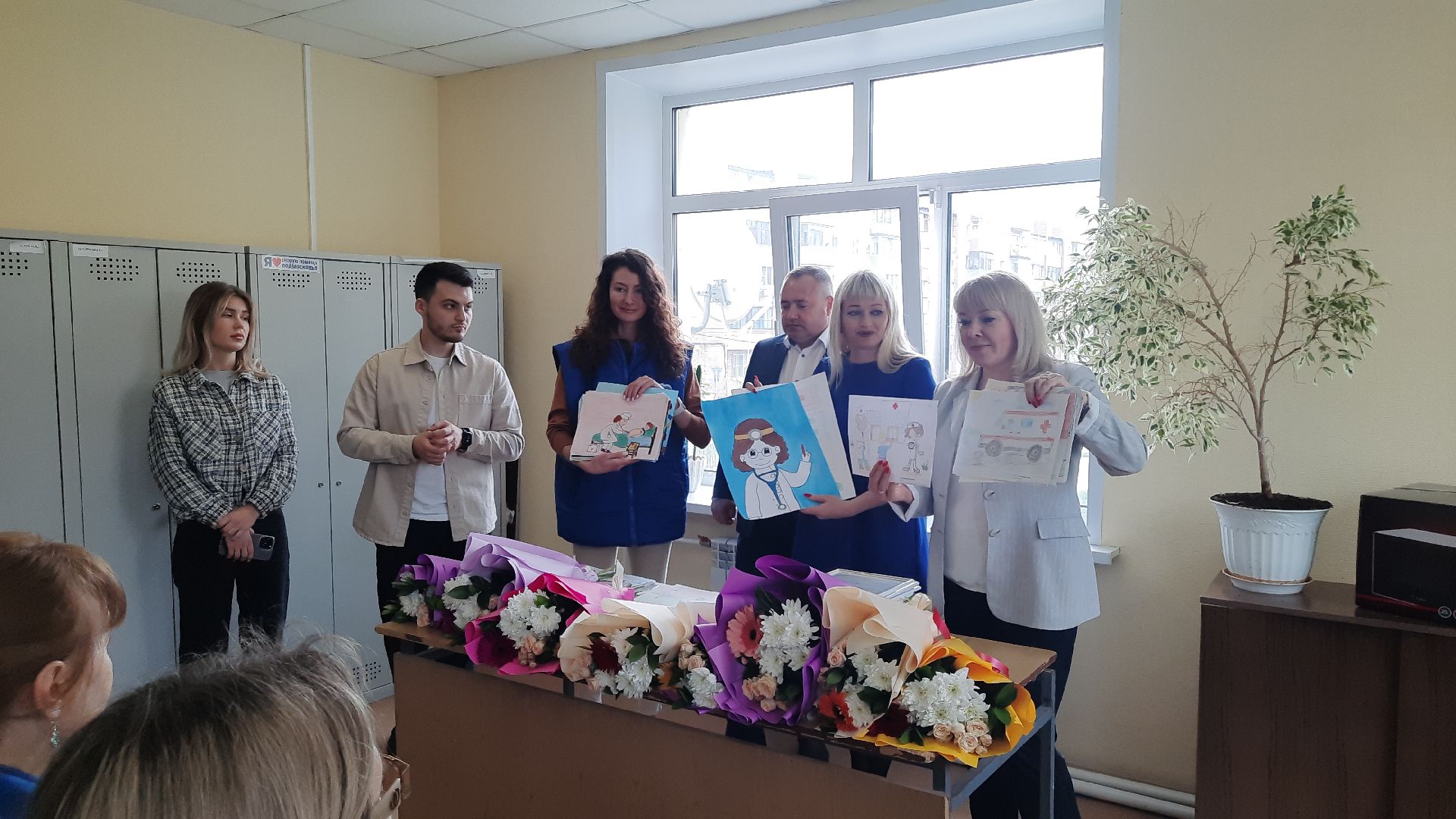 Шатура, скорая помощь, медицина, праздник, рисунки