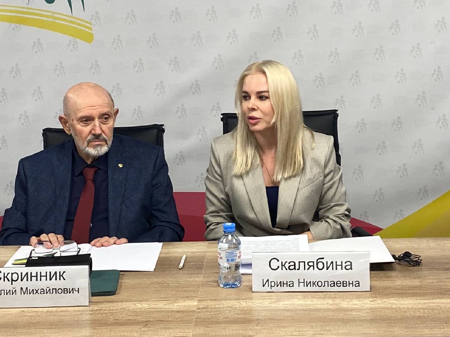 круглый стол , Дом-Школа-Дом,