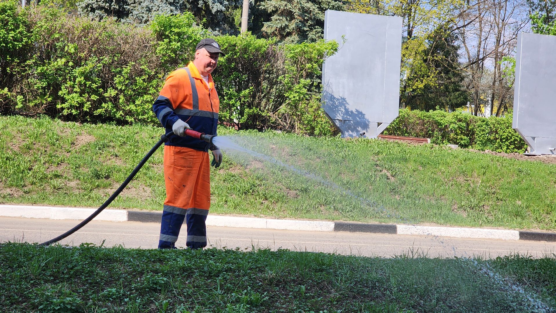 кашира, уборка дорог, влажная уборка города, мосавтодор, дороги,  бордюры,