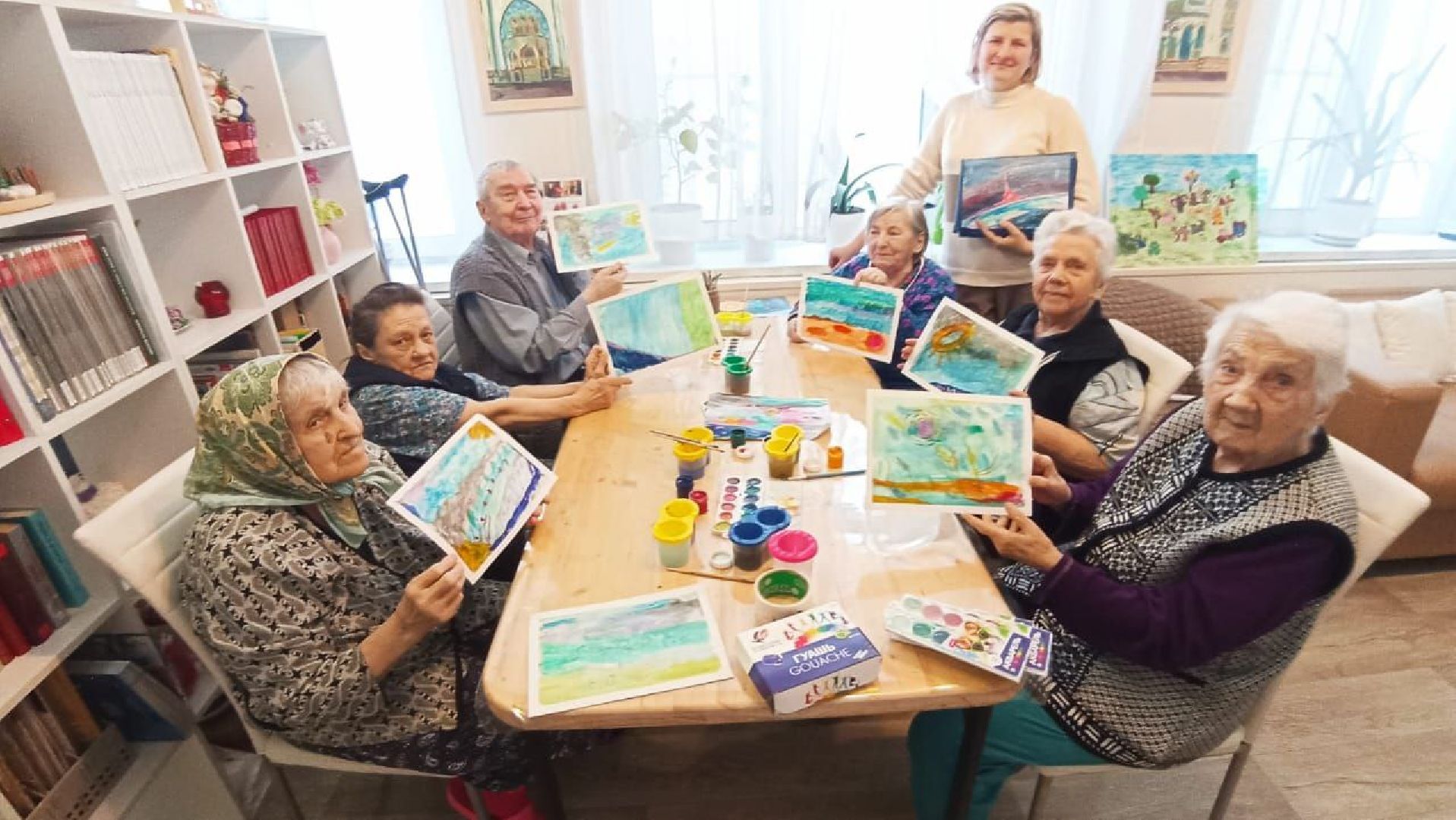 ивантеевка, интернат, пожилые люди, нежный бизнес, волонтерская помощь, подарки, музыкальный вечер,