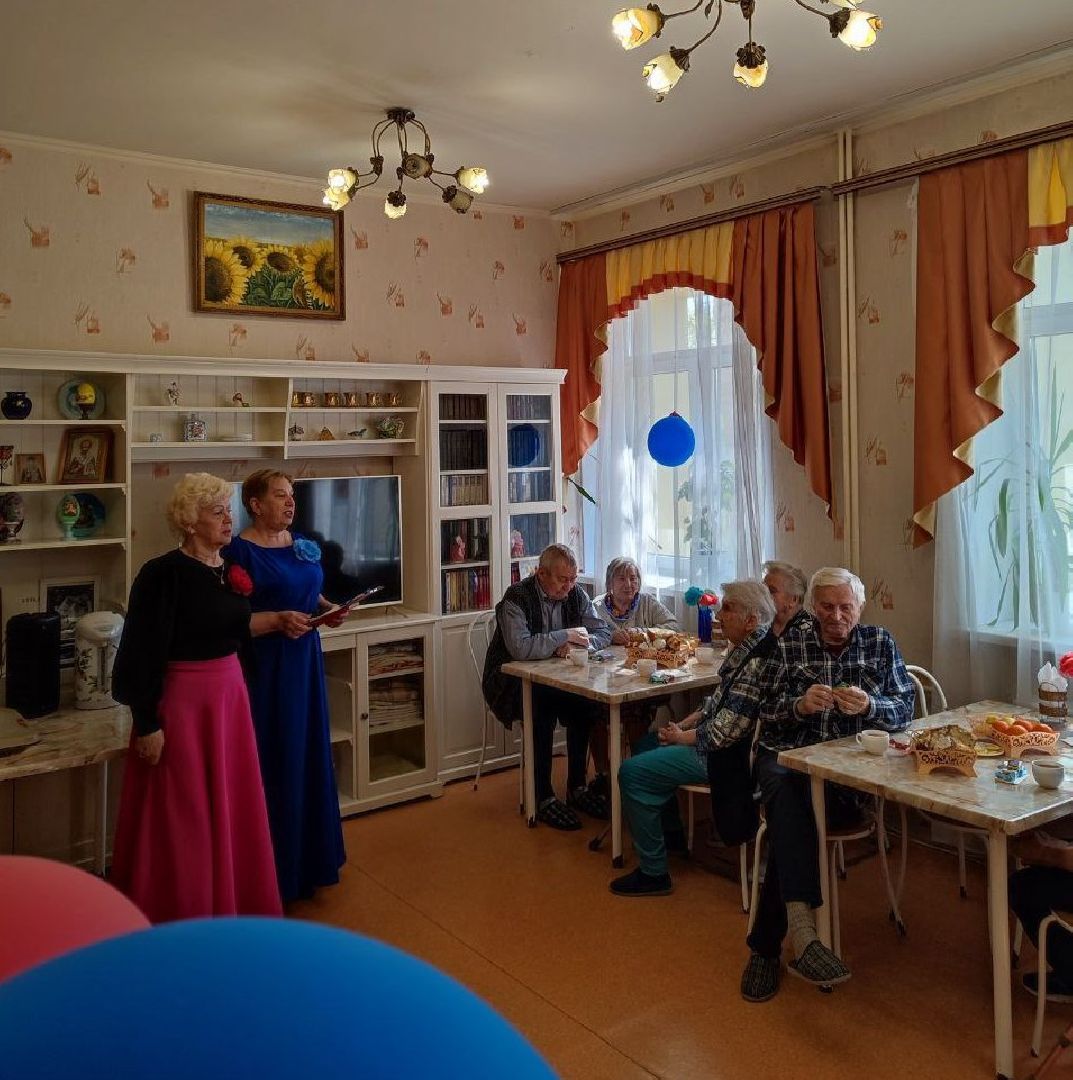 ивантеевка, интернат, пожилые люди, нежный бизнес, волонтерская помощь, подарки, музыкальный вечер,