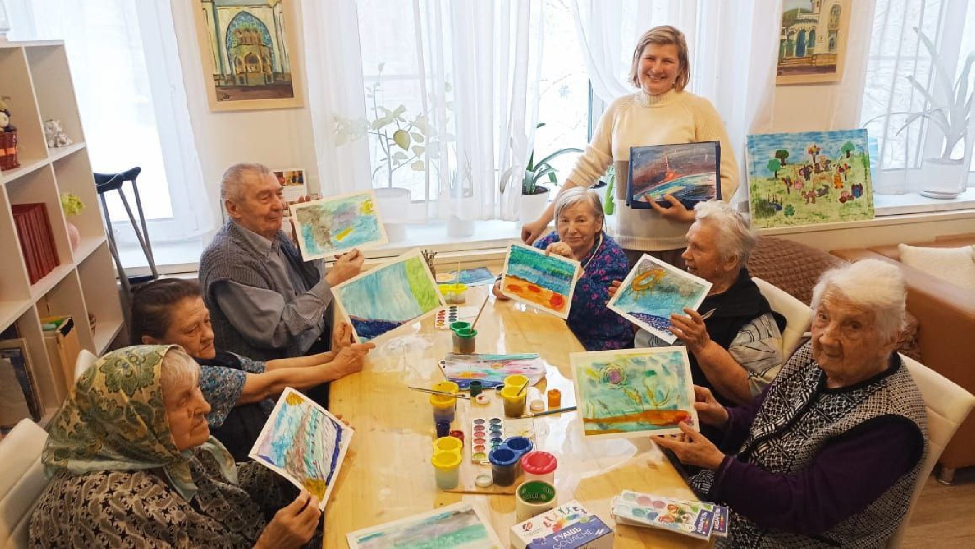 ивантеевка, интернат, пожилые люди, нежный бизнес, волонтерская помощь, подарки, музыкальный вечер,