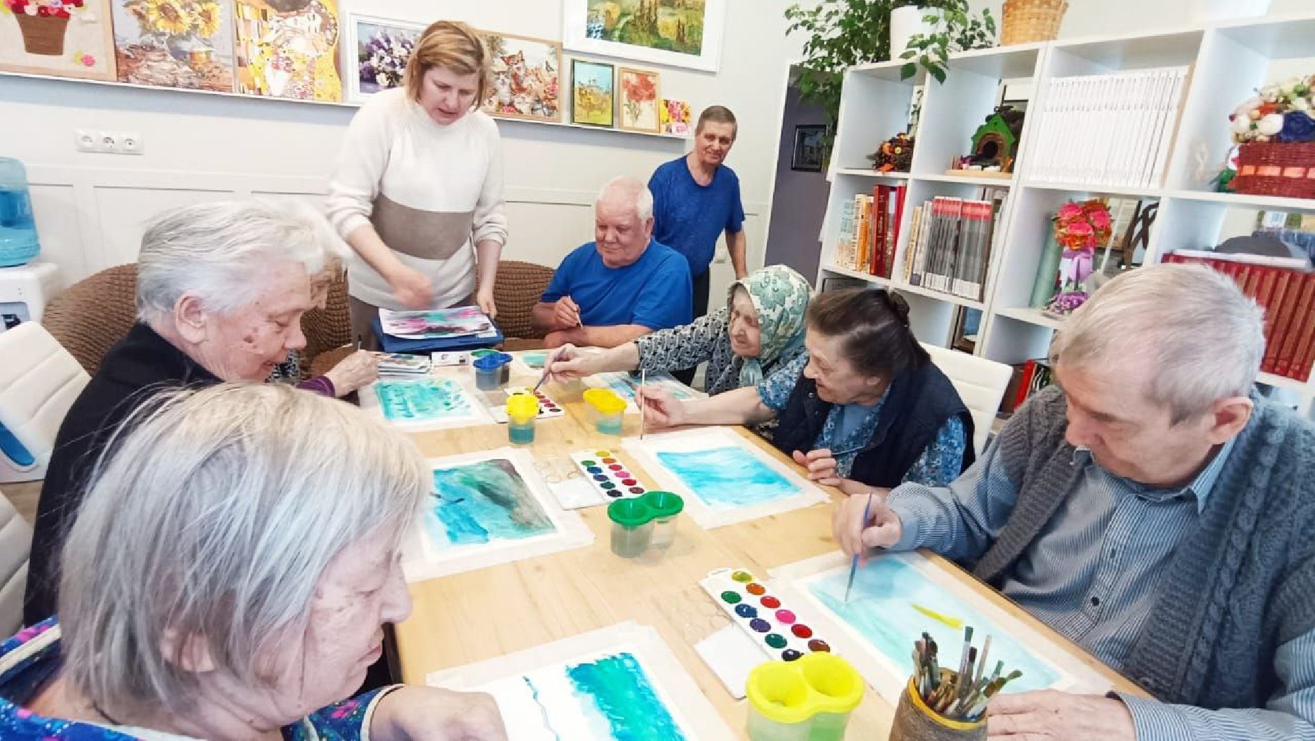 ивантеевка, интернат, пожилые люди, нежный бизнес, волонтерская помощь, подарки, музыкальный вечер,