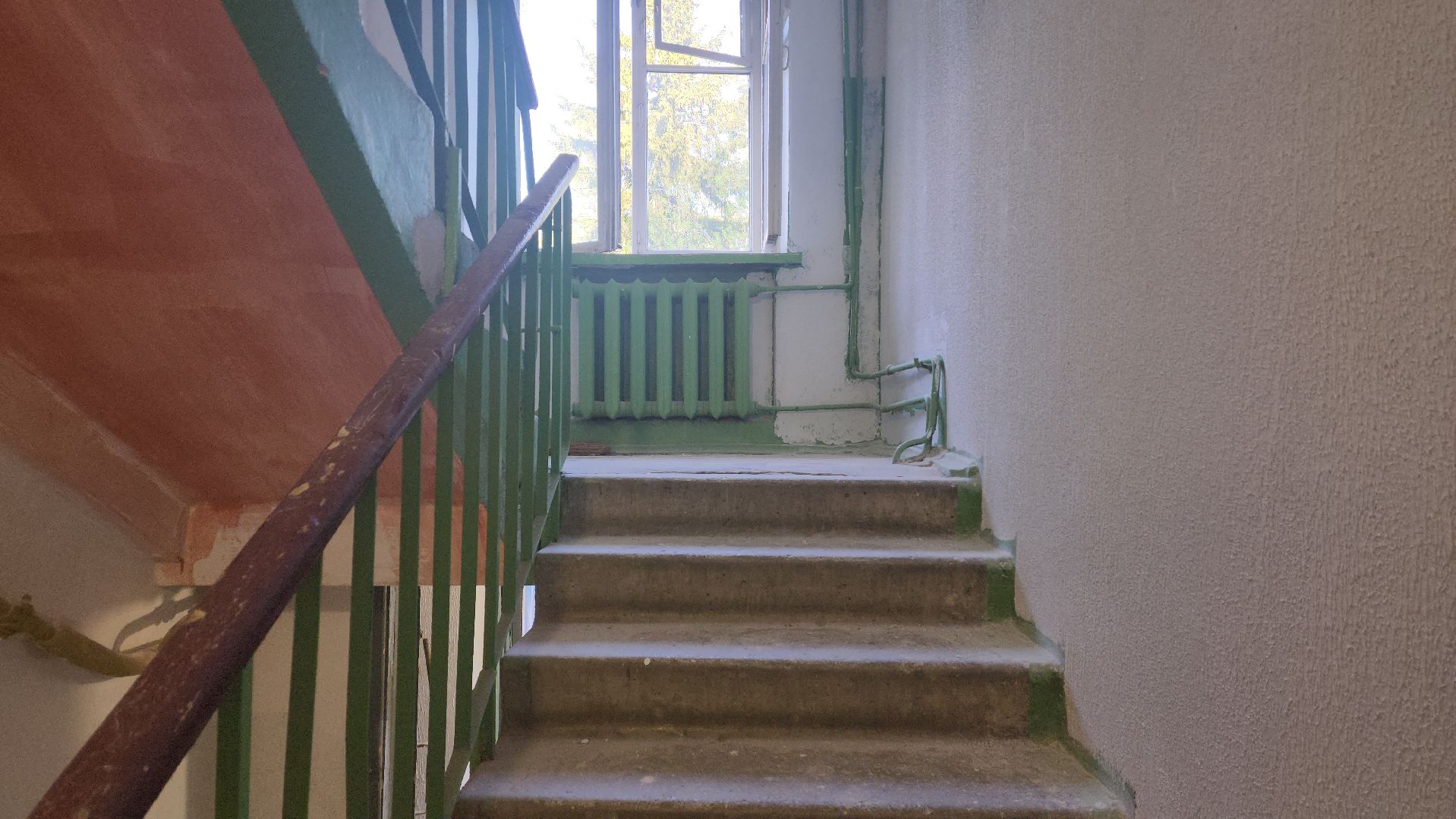 пушкино, ремонт подъездов, косметический ремонт, рабочие, коммунальная служба, многоэтажка,