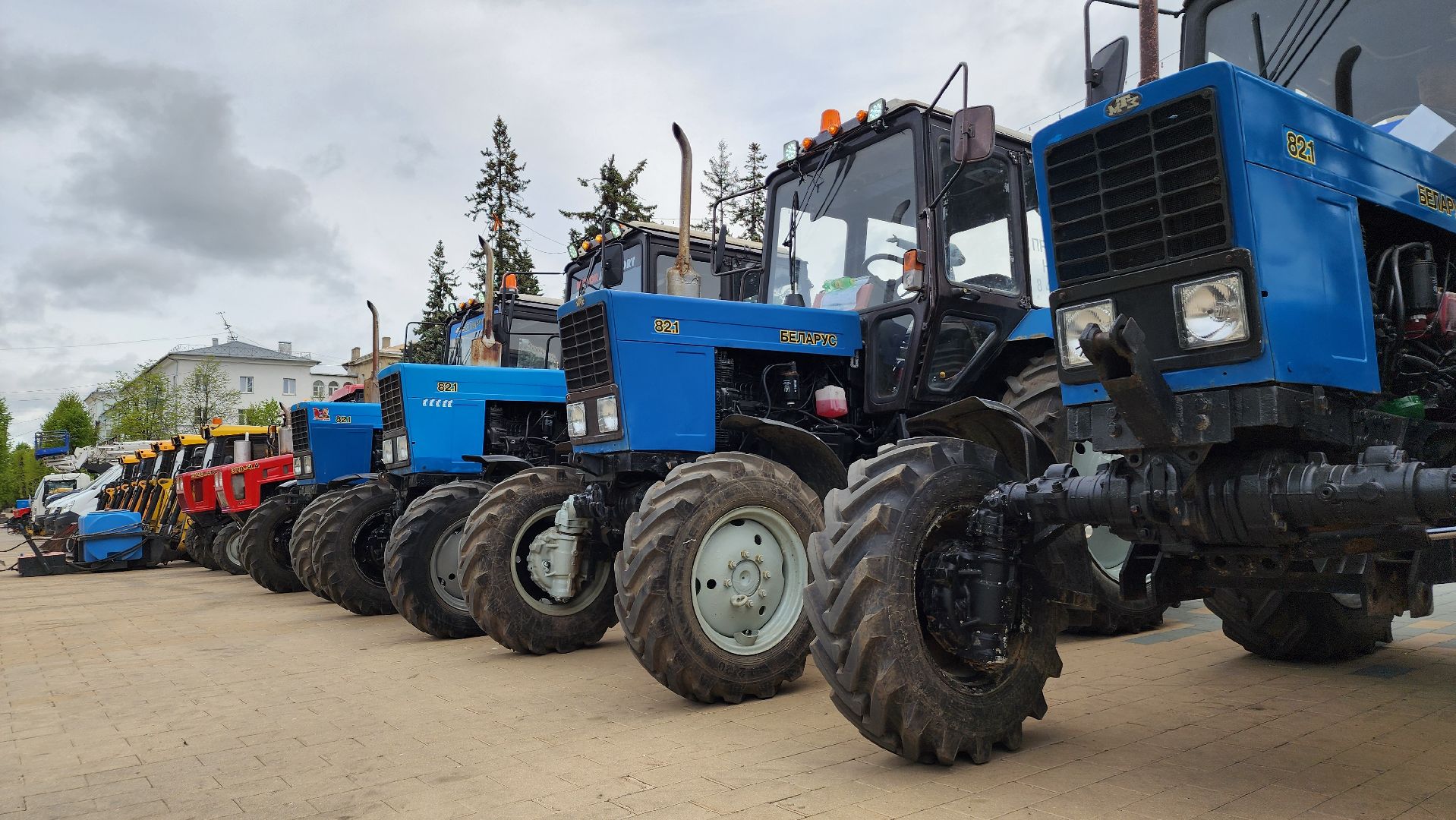 ступино, субботник, благоустройство, парад коммунальной  техники,
