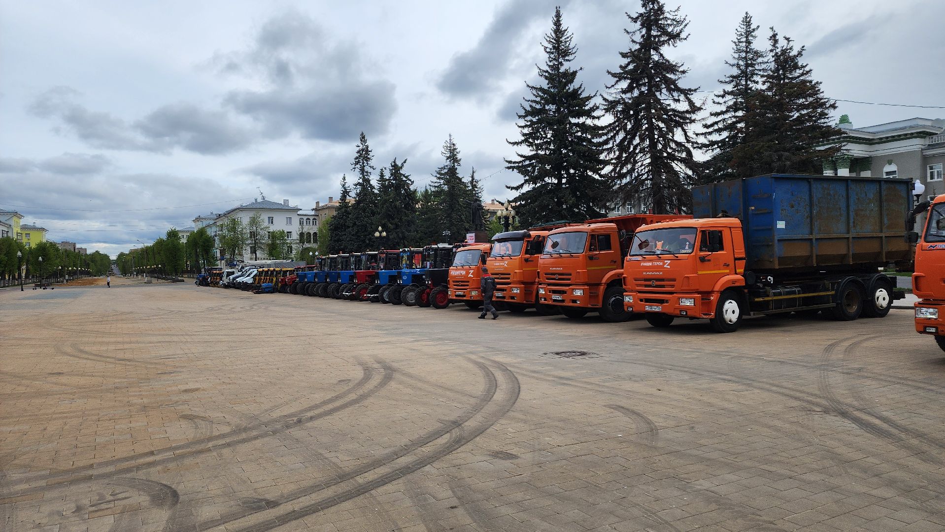 ступино, субботник, благоустройство, парад коммунальной  техники,