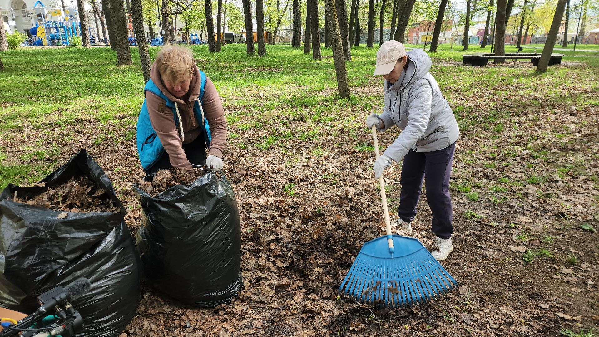 серпухов, подмосковье, областной субботник, бэтмен,