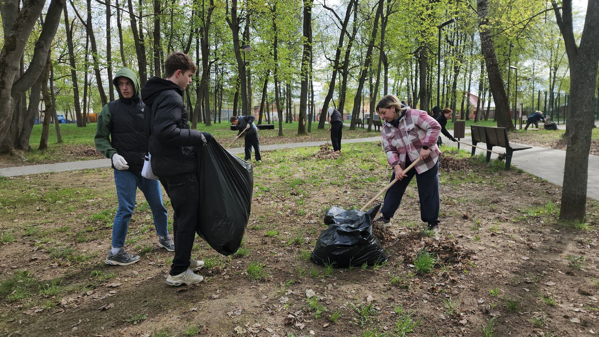 серпухов, подмосковье, областной субботник, бэтмен,