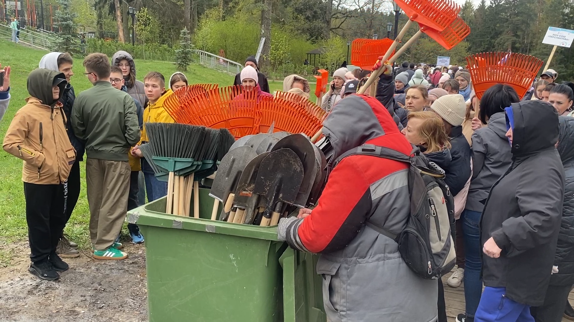 субботник, власиха субботник, весенний суббботник, всероссийский субботник,