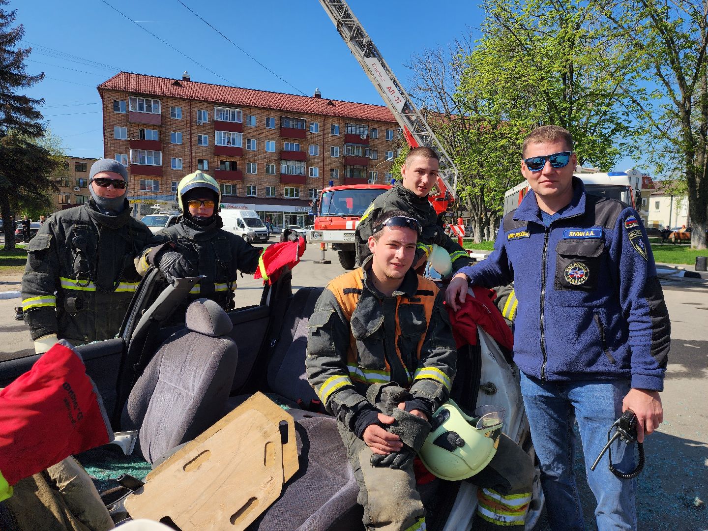 раменское, образование, раменский колледж ,  студенты раменского колледжа победили в межрегиональных соревнованиях по спасению пострадавших в дтп,