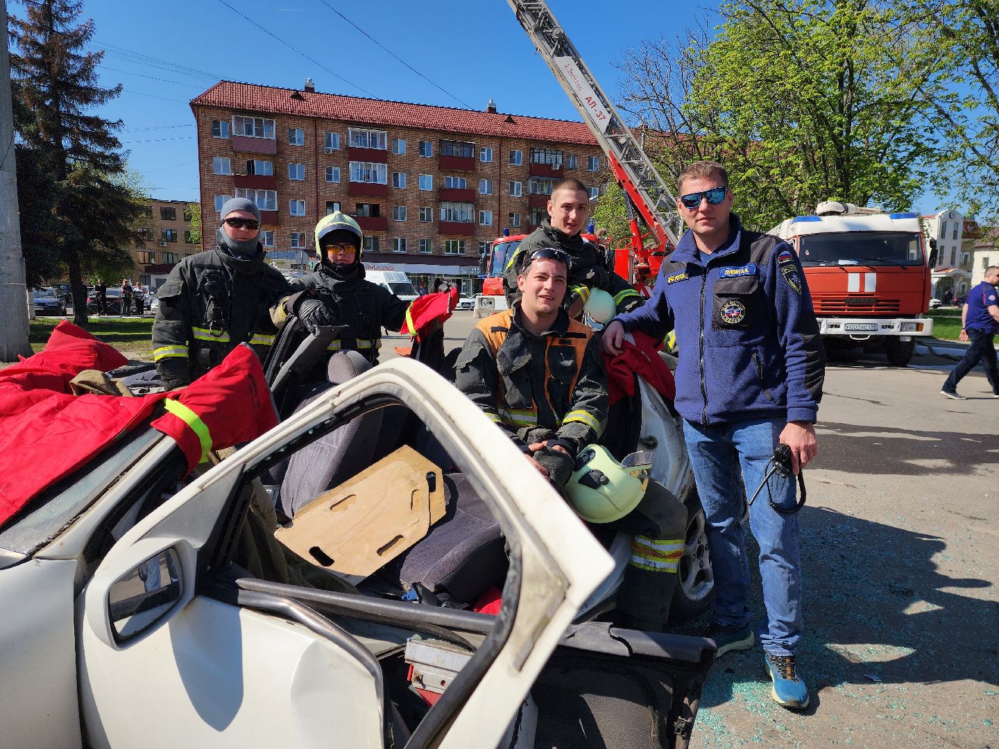 раменское, образование, раменский колледж ,  студенты раменского колледжа победили в межрегиональных соревнованиях по спасению пострадавших в дтп,