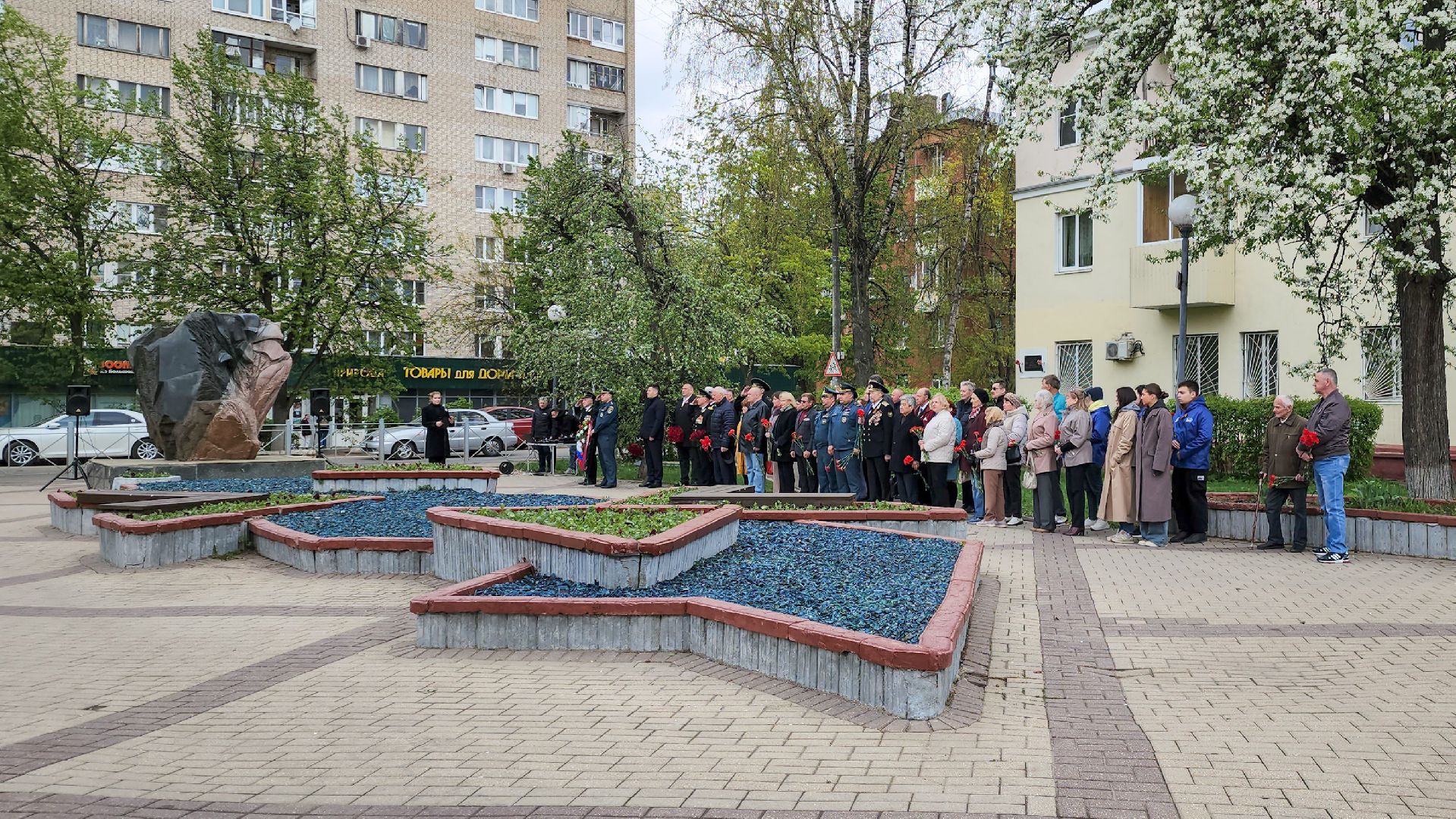 Подольск, чернобыльская катастрофа, возложение цветов,