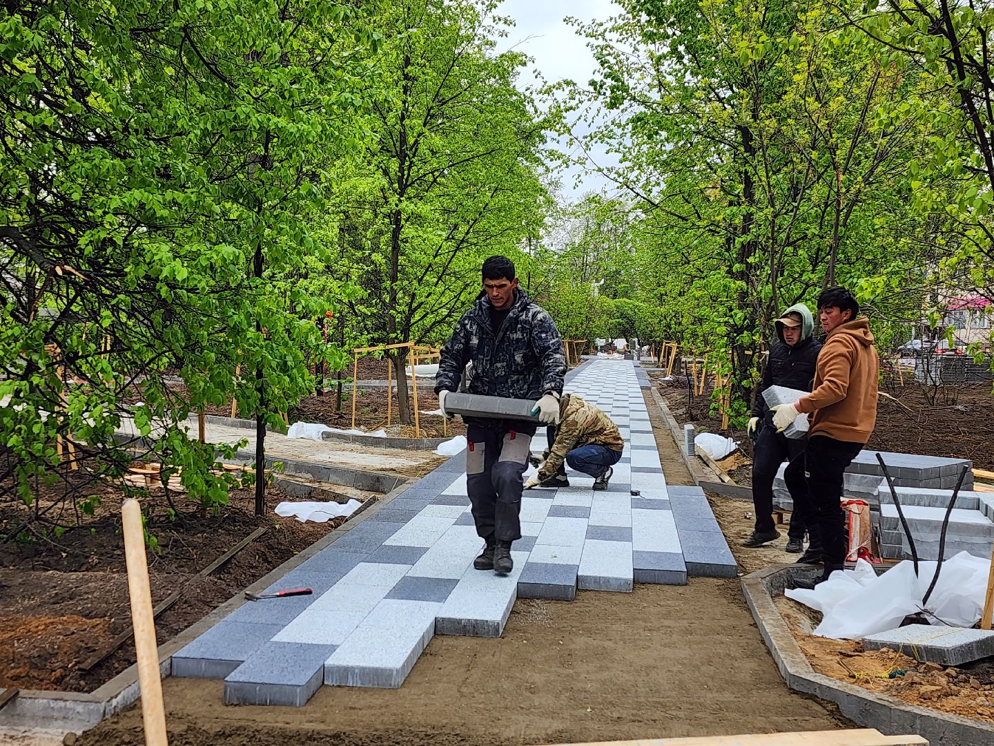королёв, благоустройство, сквер у проходной ркк энергия в королеве,