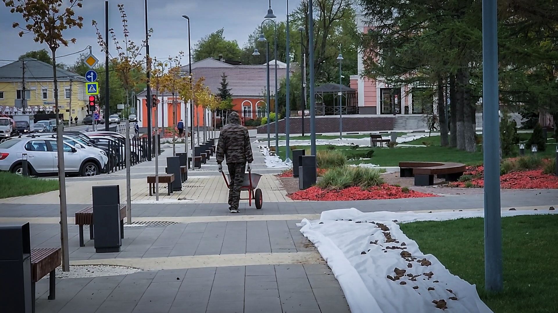 бронницы, благоустройство , декоративная подсыпка дорожек, площадь имени Тимофеева ,