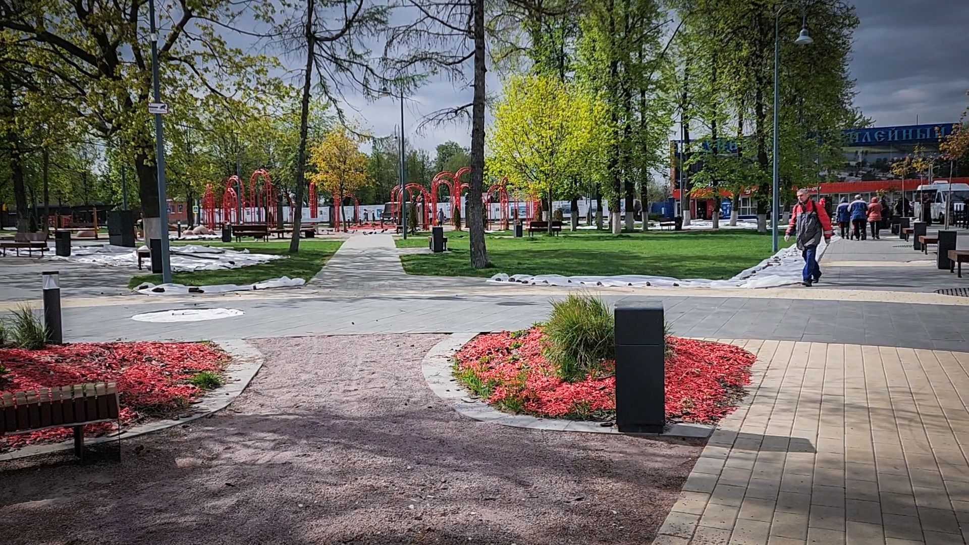 бронницы, благоустройство , декоративная подсыпка дорожек, площадь имени Тимофеева ,