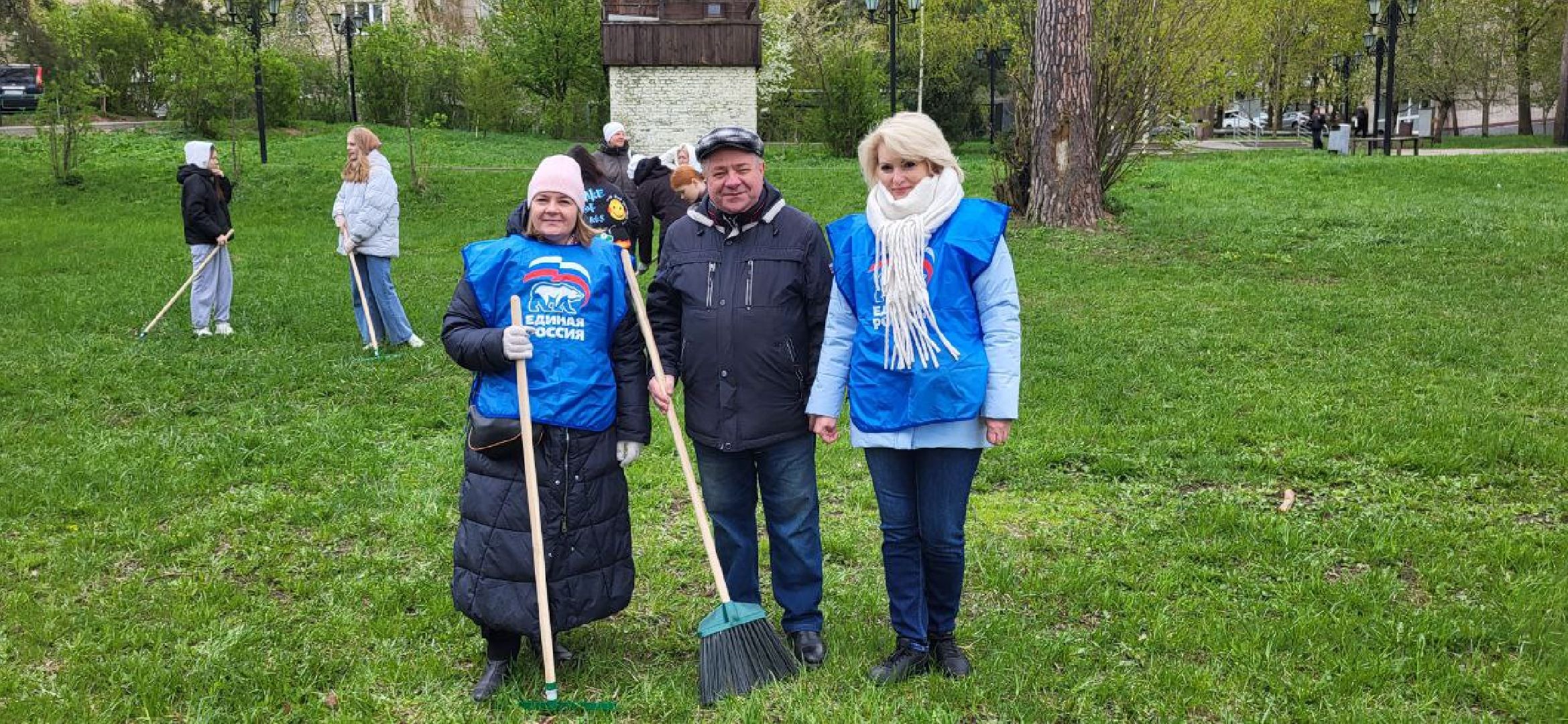 школа попова, субботник власиха,  всероссийский субботник, уборка города,власиха школа попова,