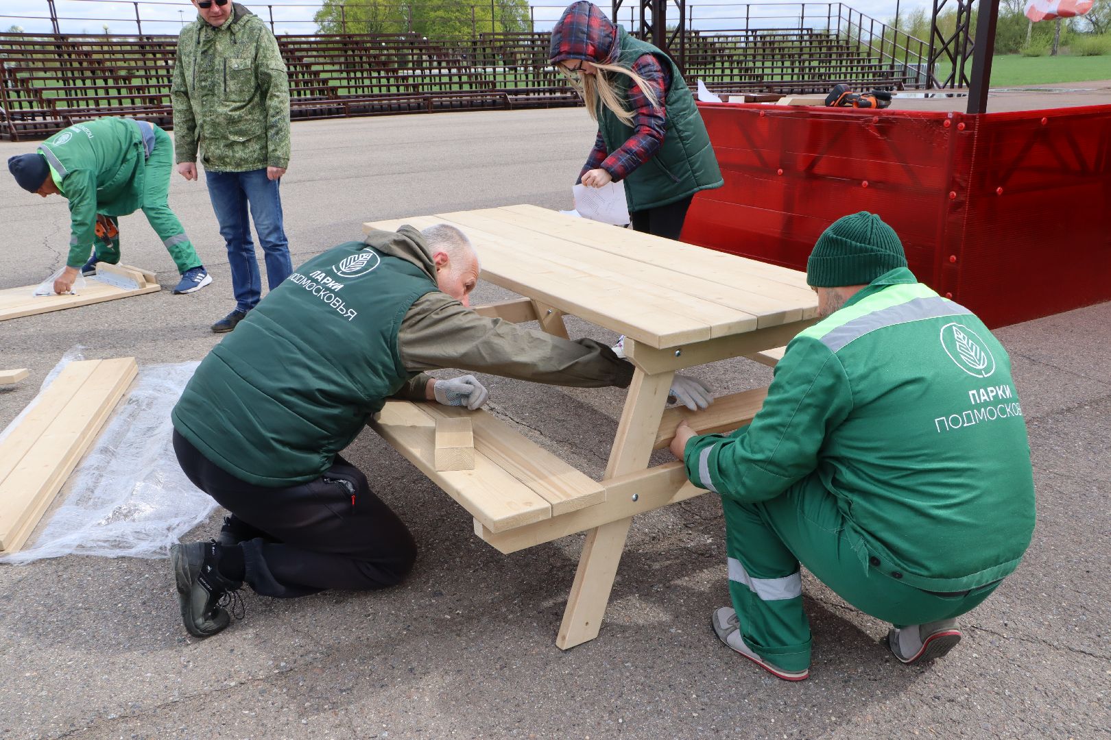 серебряные пруды, парк серебряный, семейный отдых, субботник в серебряных прудах,