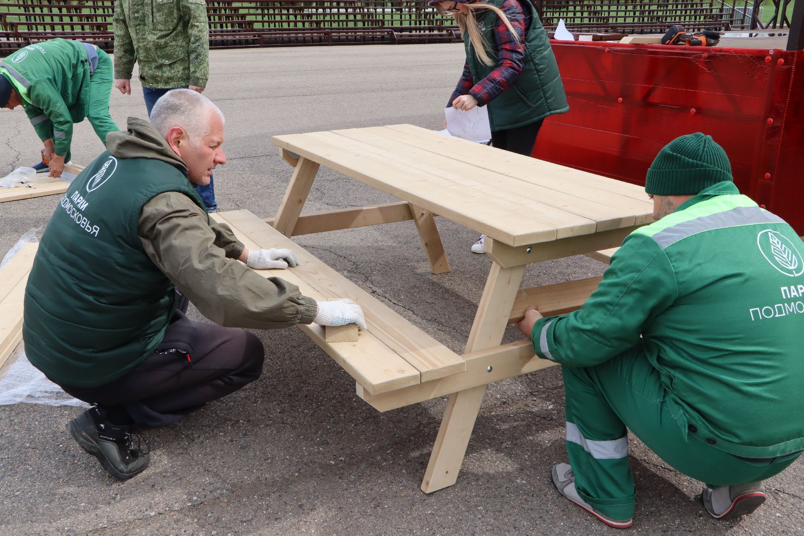 серебряные пруды, парк серебряный, семейный отдых, субботник в серебряных прудах,