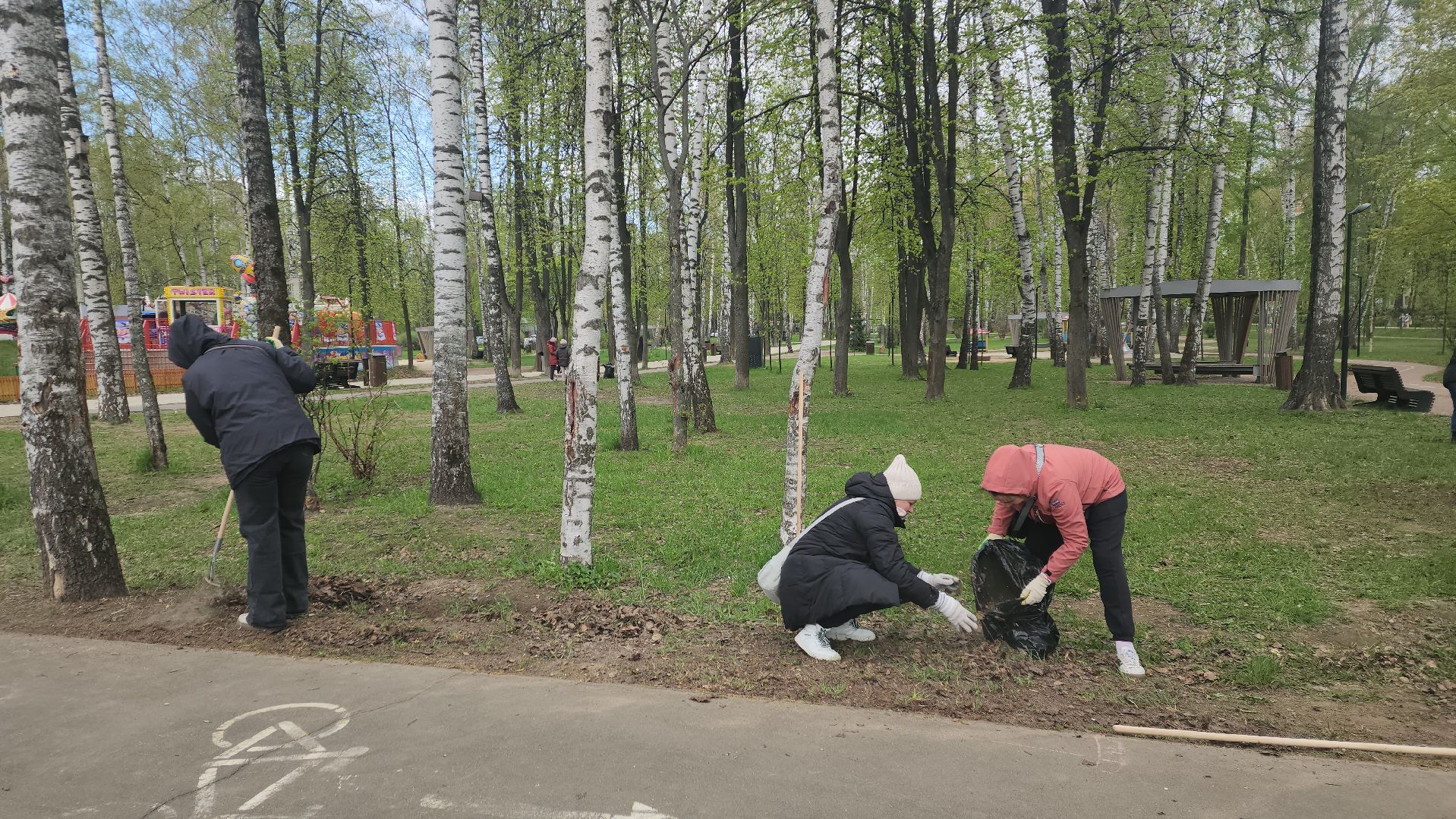 пушкино, субботник, уборка мусора,парки го пушкинский, волонтерская группа,