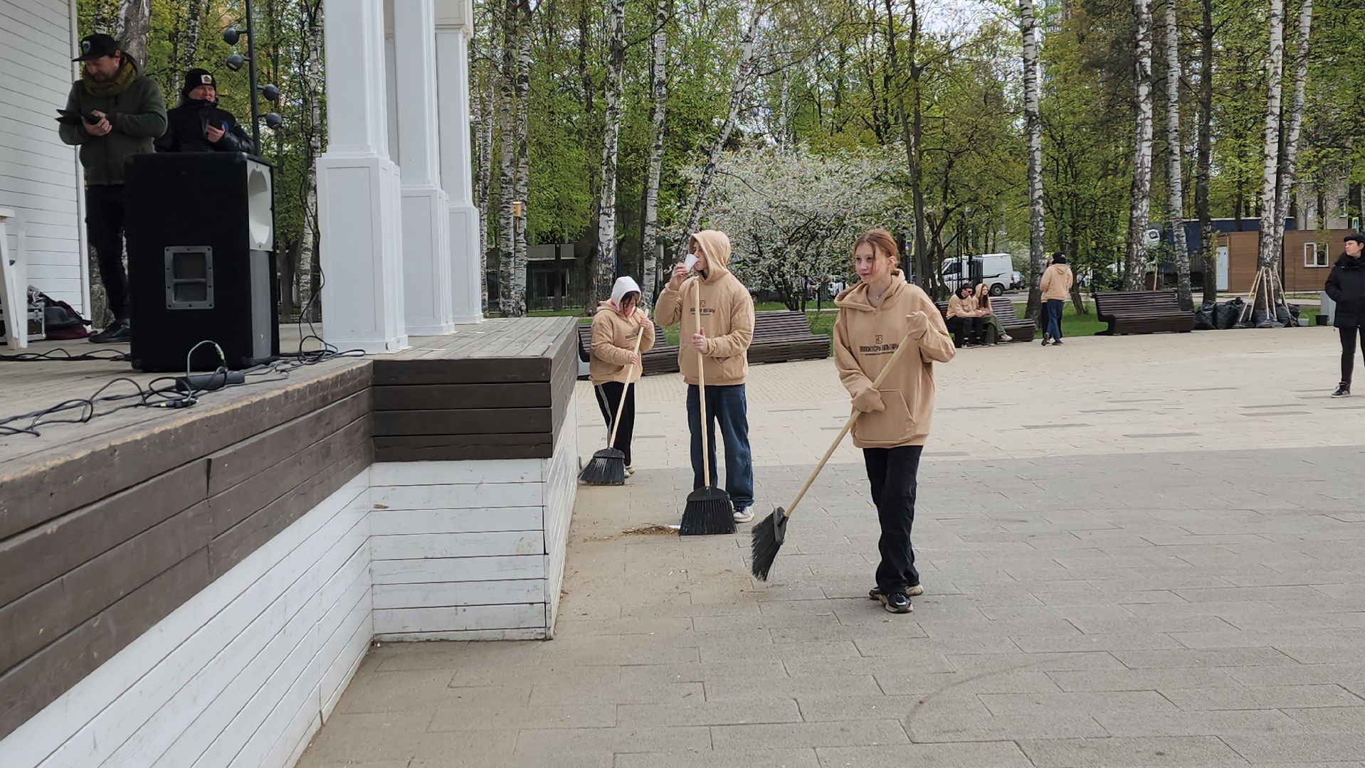 парки го пушкинский, субботник, вертикалки, концерт, творческие коллективы, сольные номера,