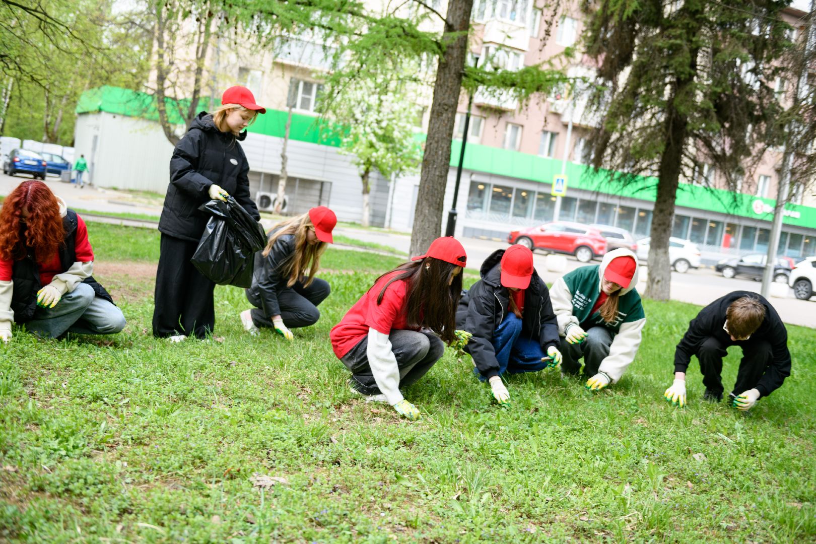 общество, волонтеры подмосковья, лыткарино, всероссийский субботник,