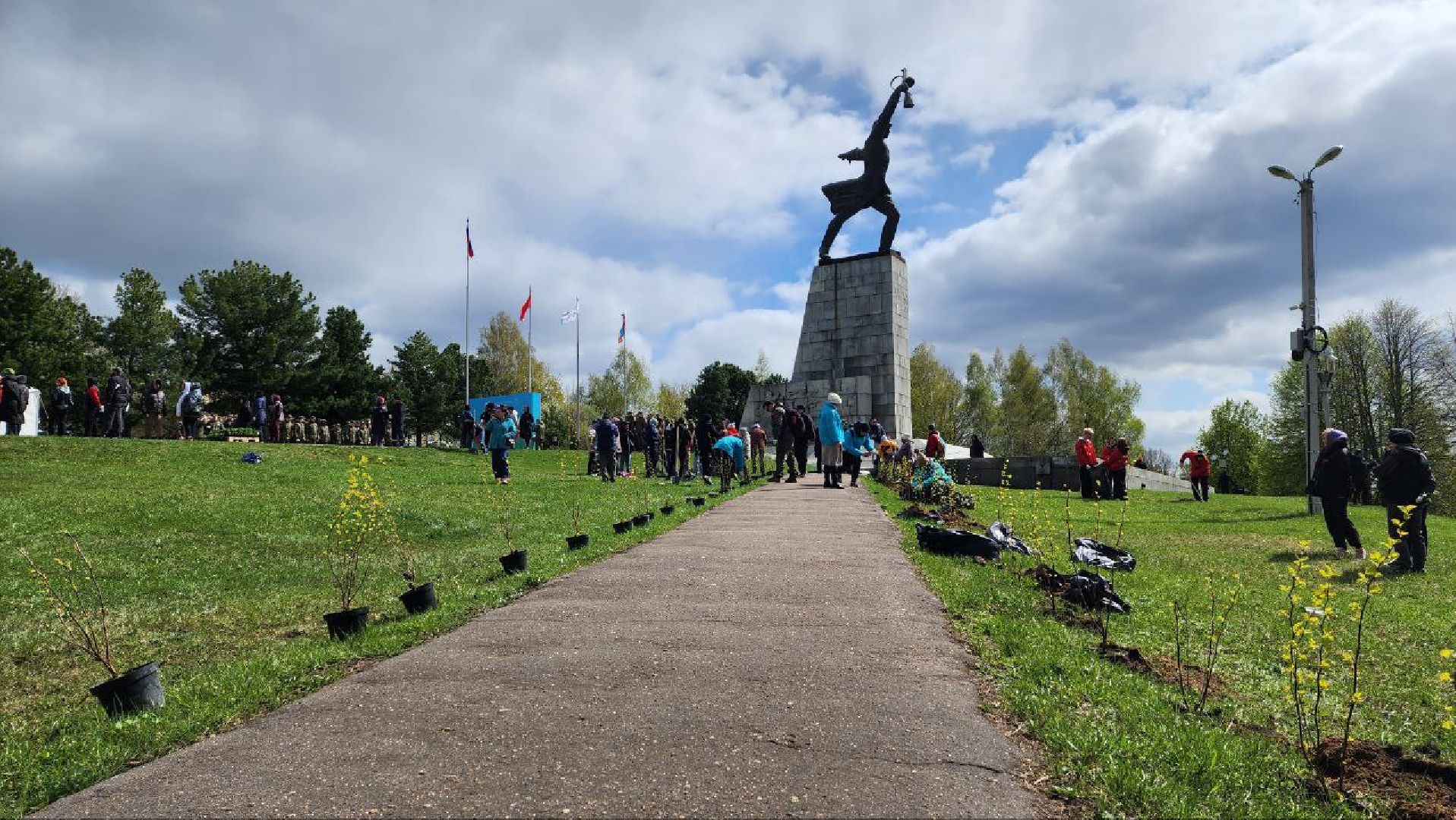 Дмитров, Всероссийский субботник, Акция Мы за чистоту, Перемиловская высота,
